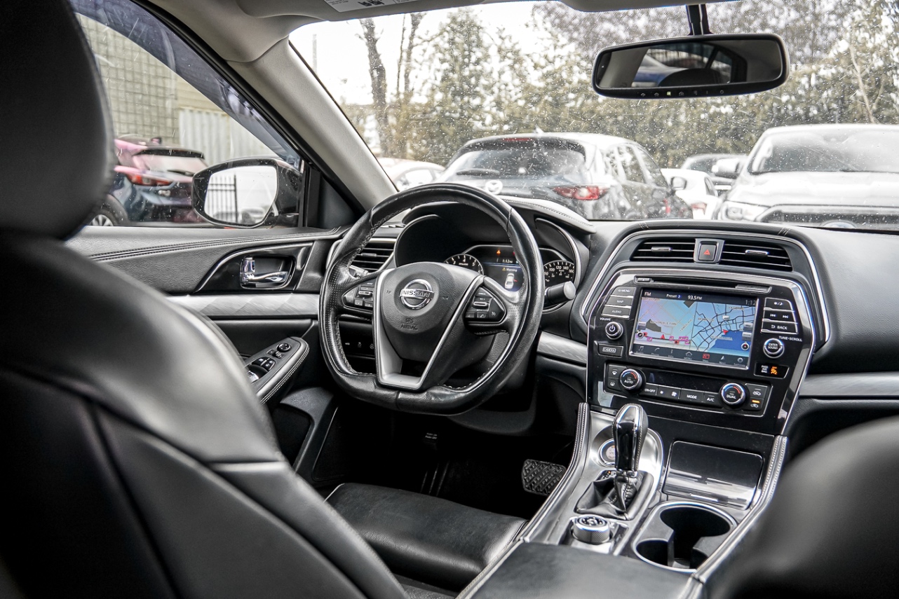 /ontarioqualitymotorsetobicoke/2018-Nissan-Maxima-8402479390624957.jpg