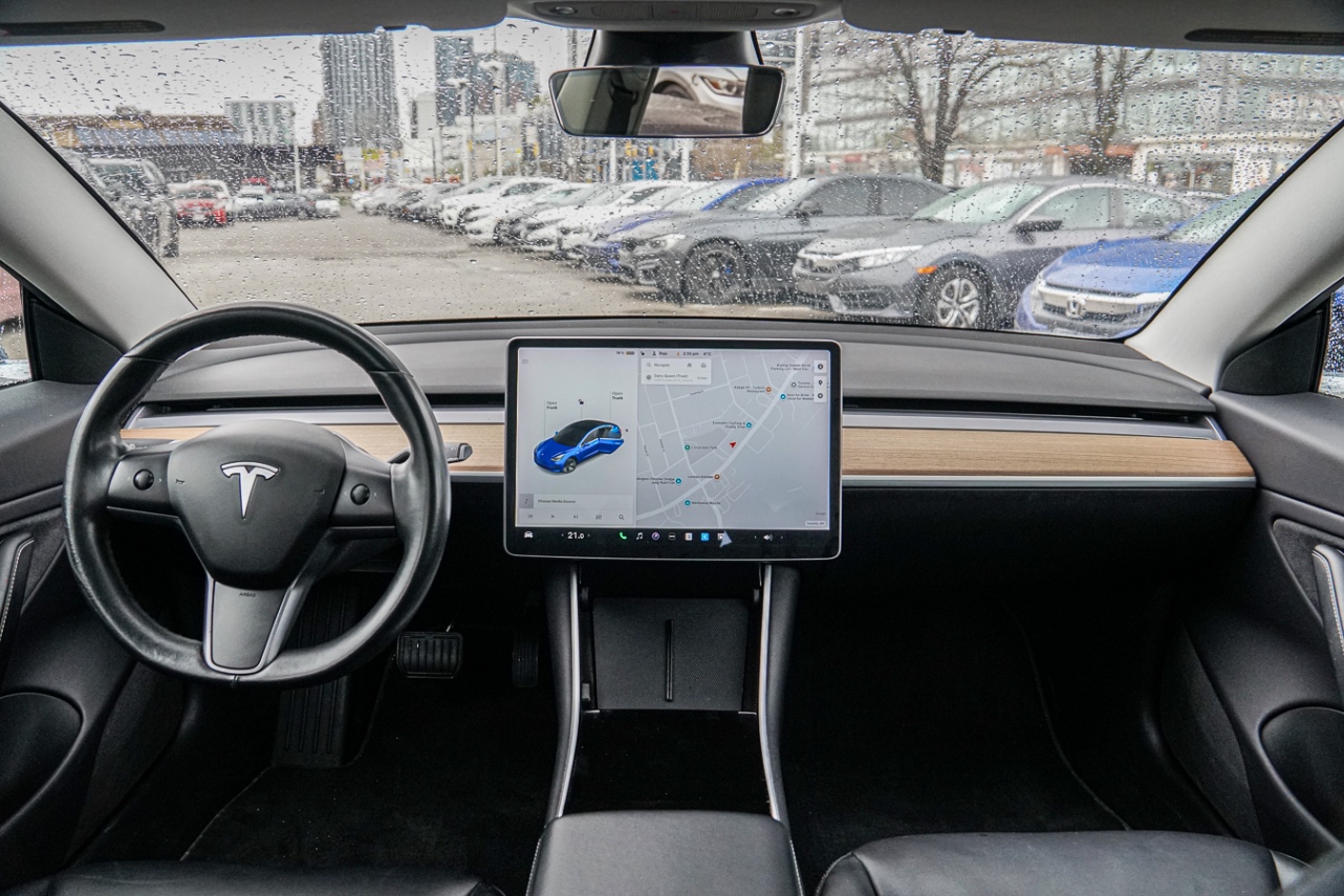 /ontarioqualitymotorsetobicoke/2018-Tesla-Model3-6748452509749476.jpg