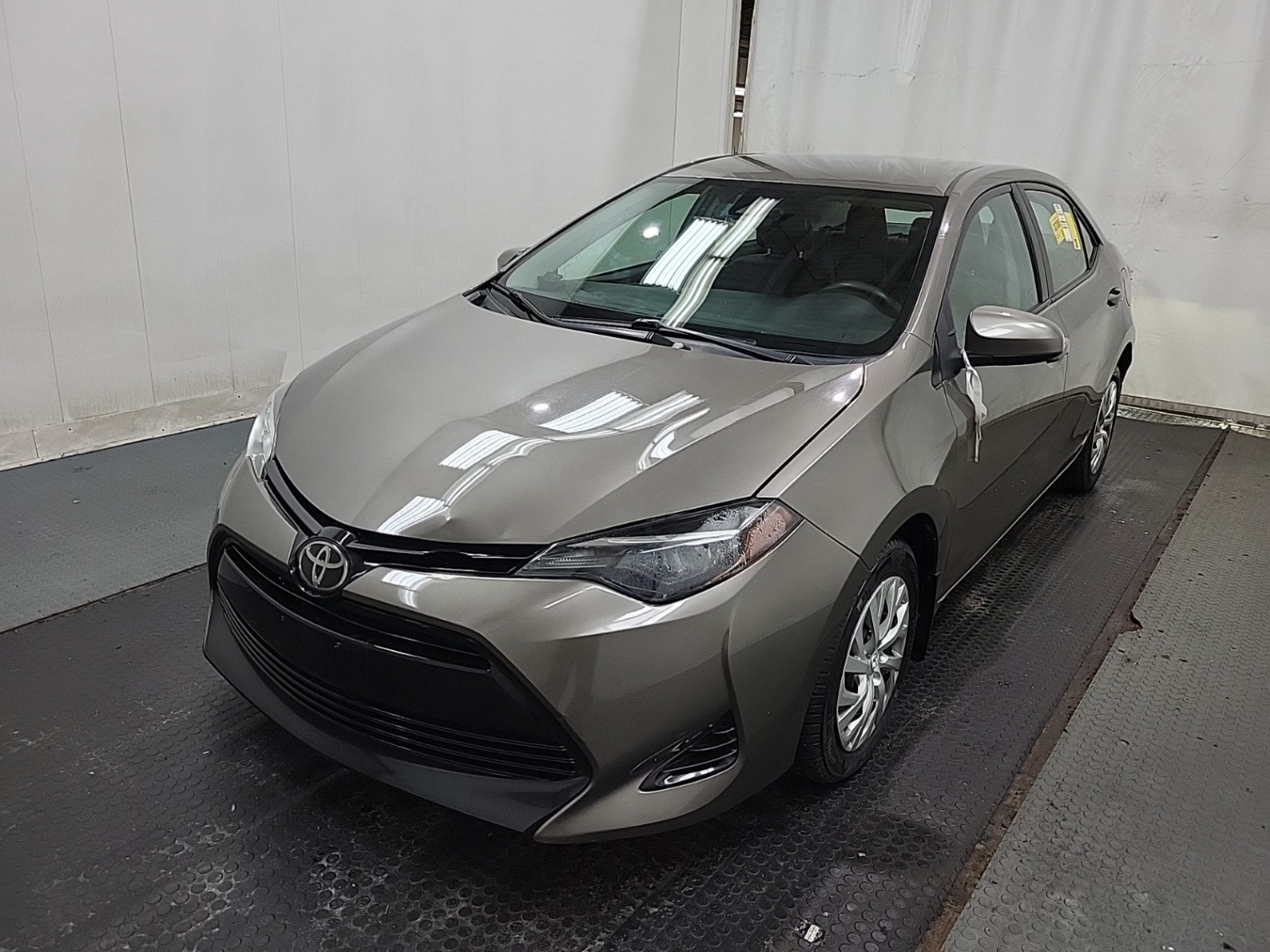 /ontarioqualitymotorsetobicoke/2018-Toyota-Corolla-24189258540270475.jpg