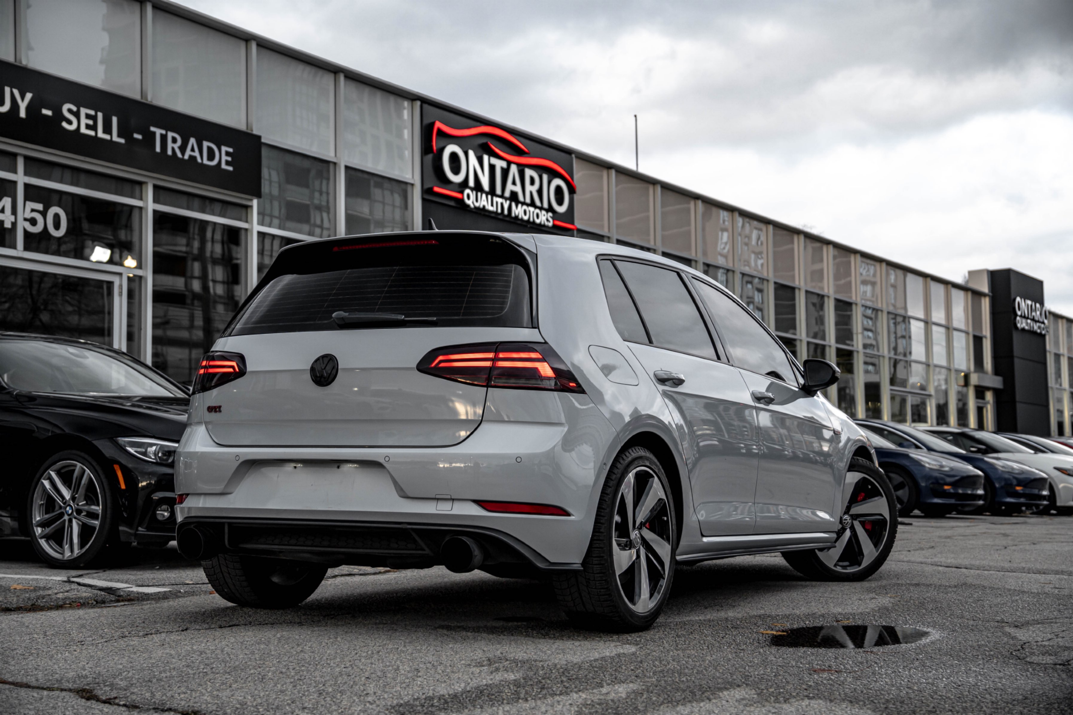 /ontarioqualitymotorsetobicoke/2018-Volkswagen-GolfGTI-34589353878285367.jpg