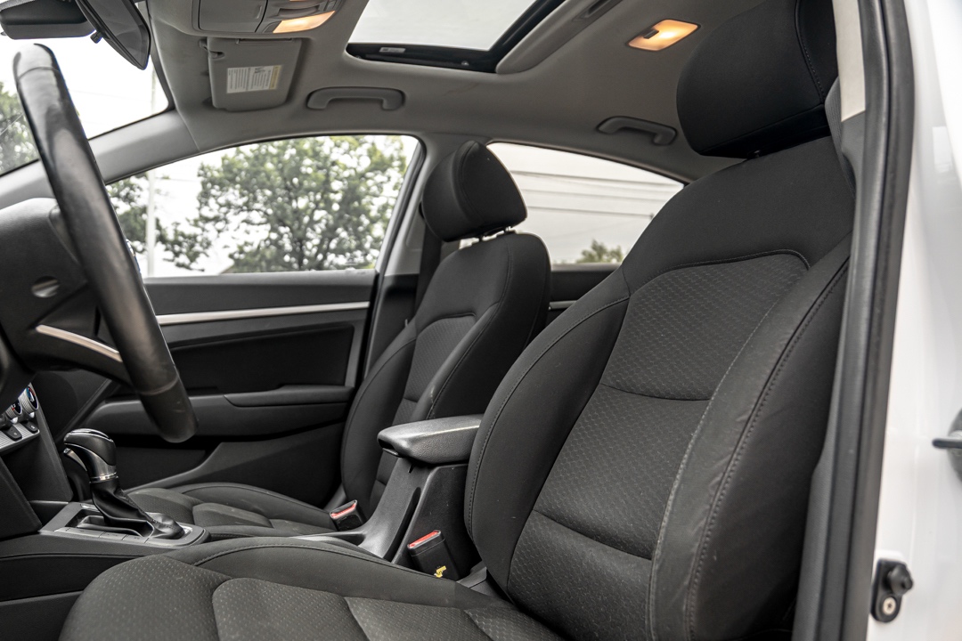 /ontarioqualitymotorsetobicoke/2020-Hyundai-Elantra-9301737835302659.jpg
