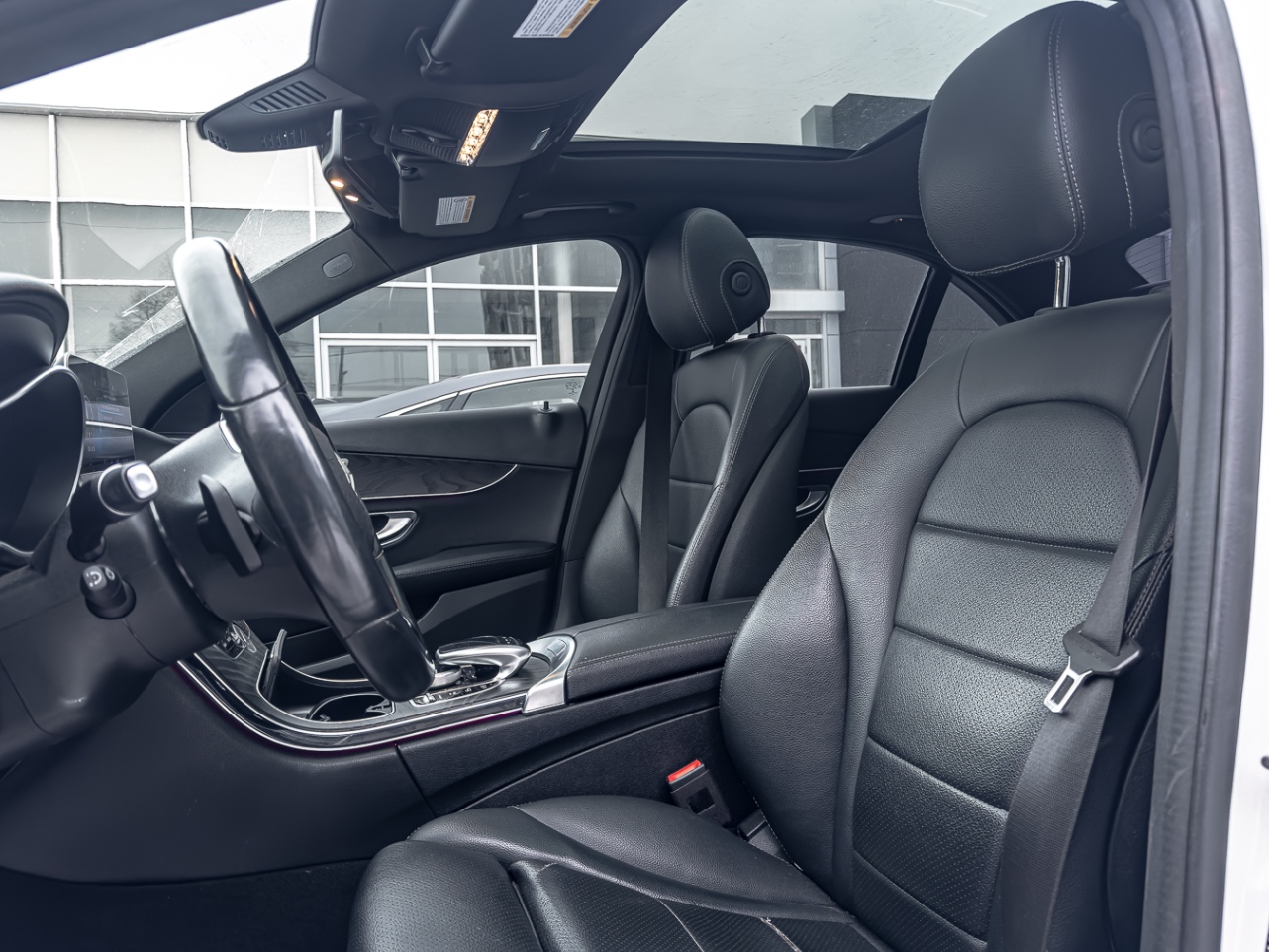/ontarioqualitymotorsetobicoke/2020-Mercedes-Benz-C-Class-14738495382663164.jpg