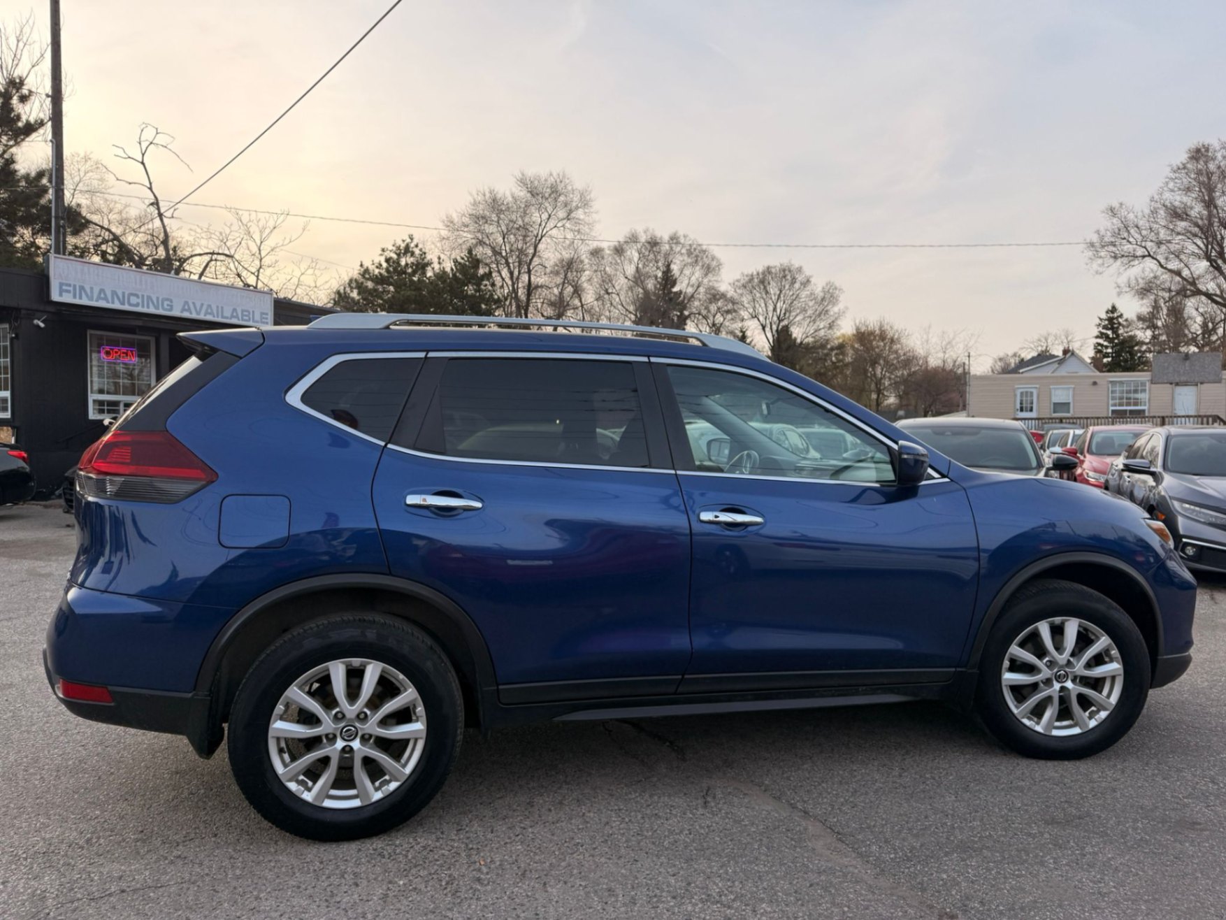 /ontarioqualitymotorsetobicoke/2020-Nissan-Rogue-5664392923860184.jpg