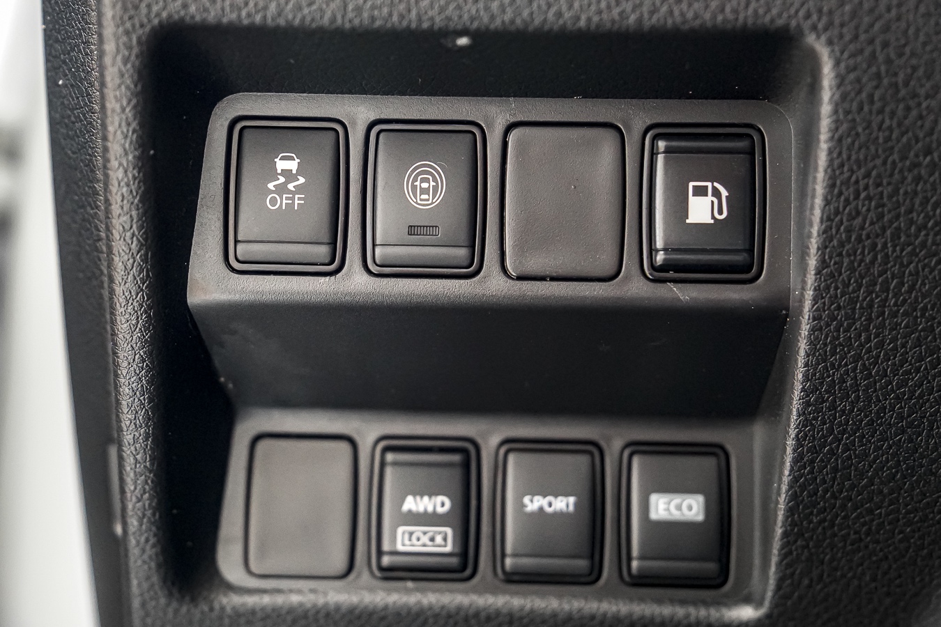 /ontarioqualitymotorsetobicoke/2020-Nissan-Rogue-7266280291694707.jpg