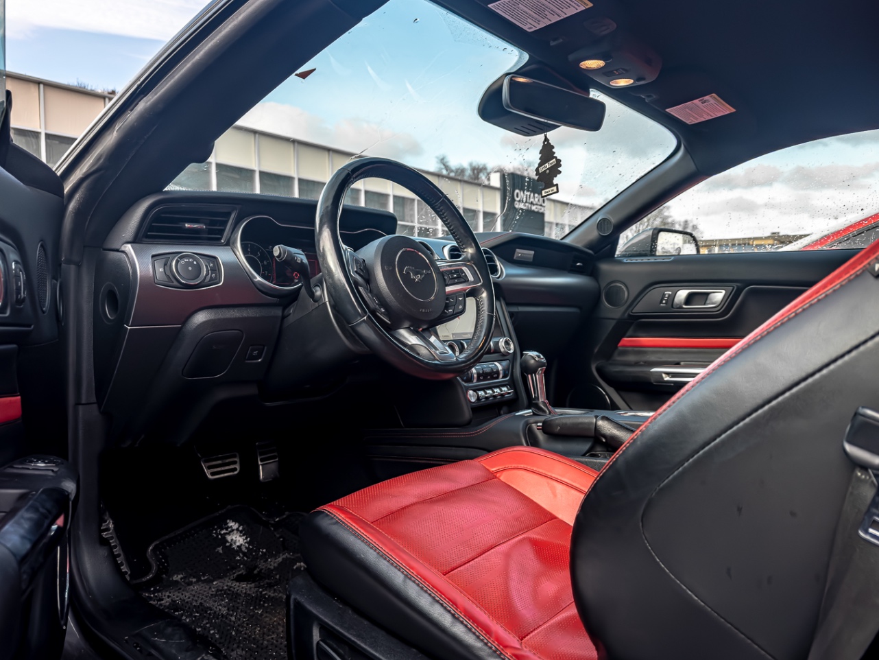 /ontarioqualitymotorsetobicoke/2021-Ford-Mustang-11497982700954767.jpg