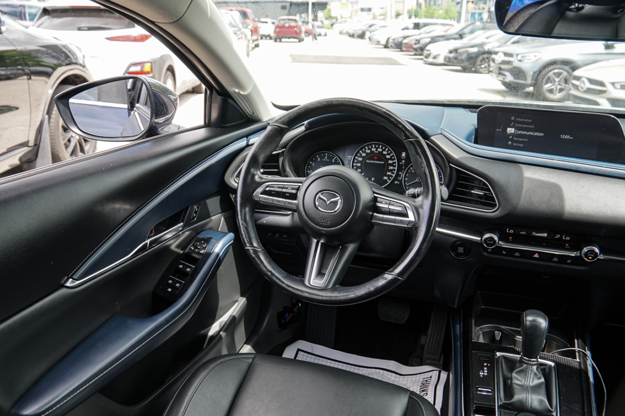 /ontarioqualitymotorsetobicoke/2021-Mazda-CX-30-07842783615884041.jpg