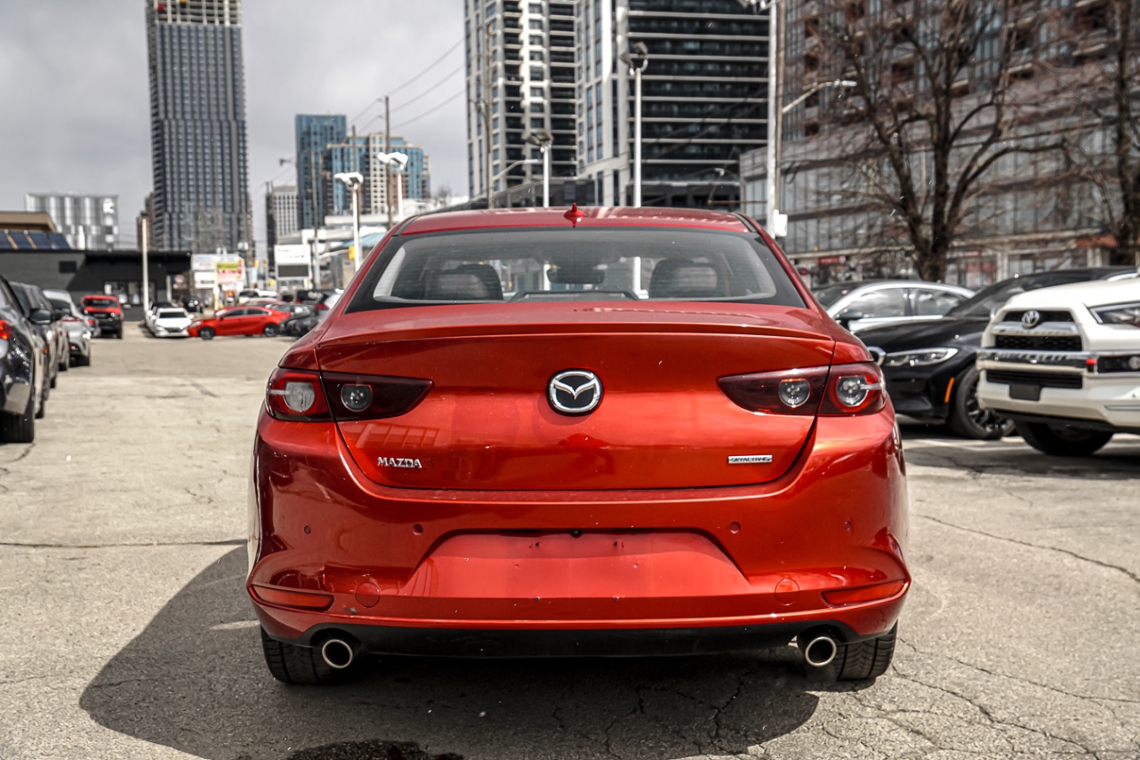 /ontarioqualitymotorsetobicoke/2021-Mazda-Mazda3-3217811632503682.jpg