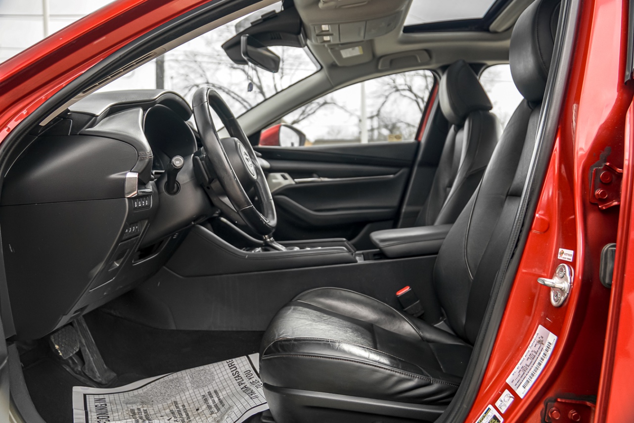 /ontarioqualitymotorsetobicoke/2021-Mazda-Mazda3-5706218950148658.jpg