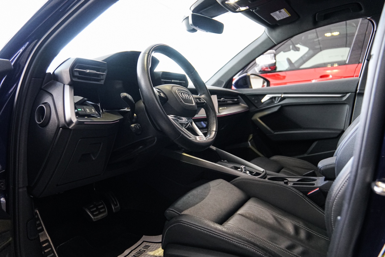 /ontarioqualitymotorsetobicoke/2022-Audi-A3-21193237245304708.jpg