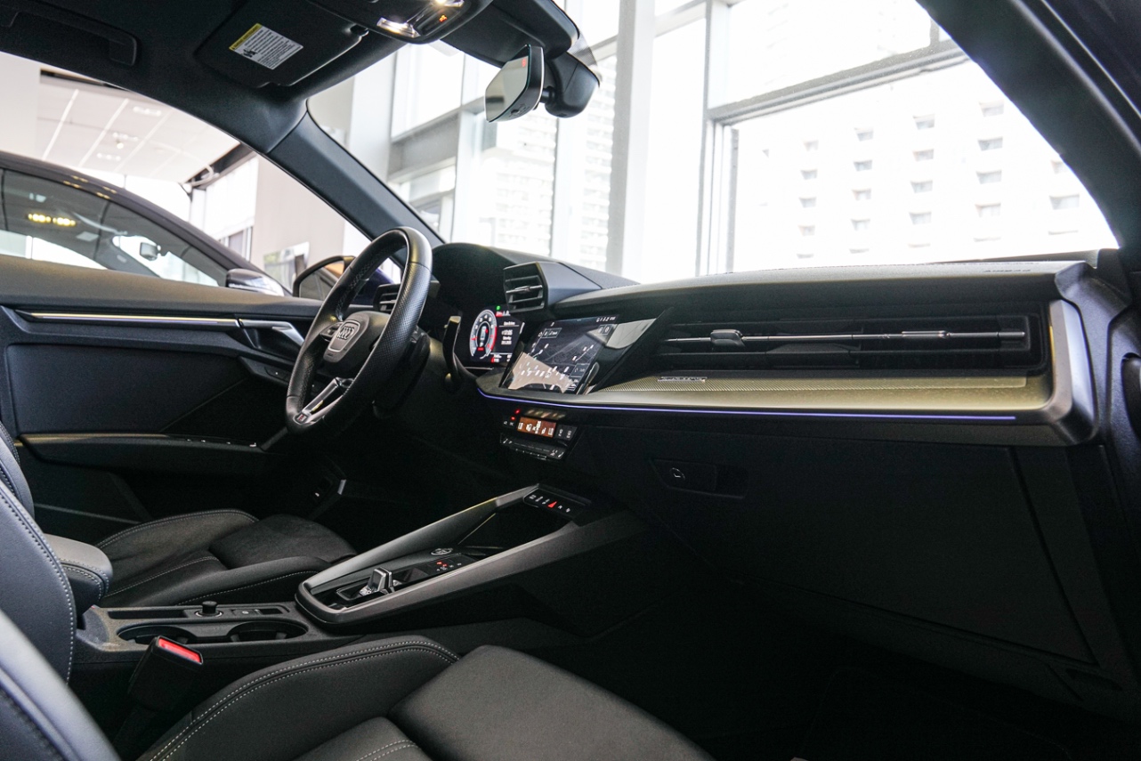 /ontarioqualitymotorsetobicoke/2022-Audi-A3-6989150304001077.jpg