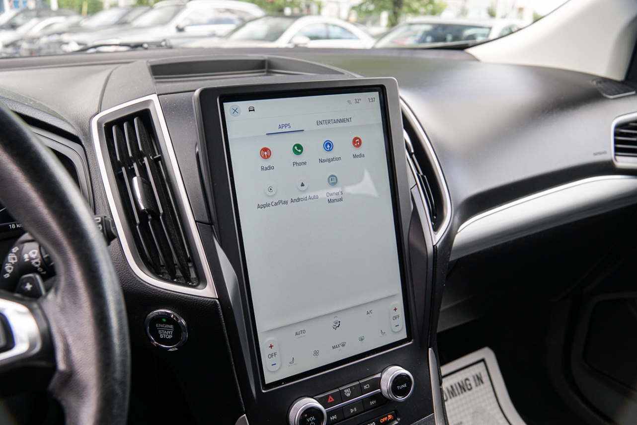 /ontarioqualitymotorsetobicoke/2022-Ford-Edge-02845033845214462.jpg