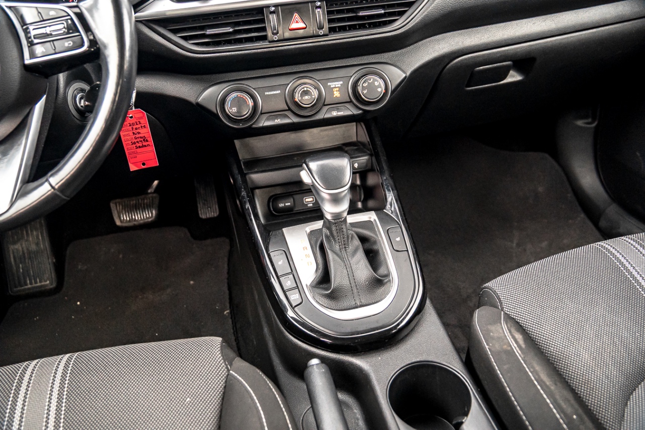 /ontarioqualitymotorsetobicoke/2022-Kia-Forte-6962164532626451.jpg