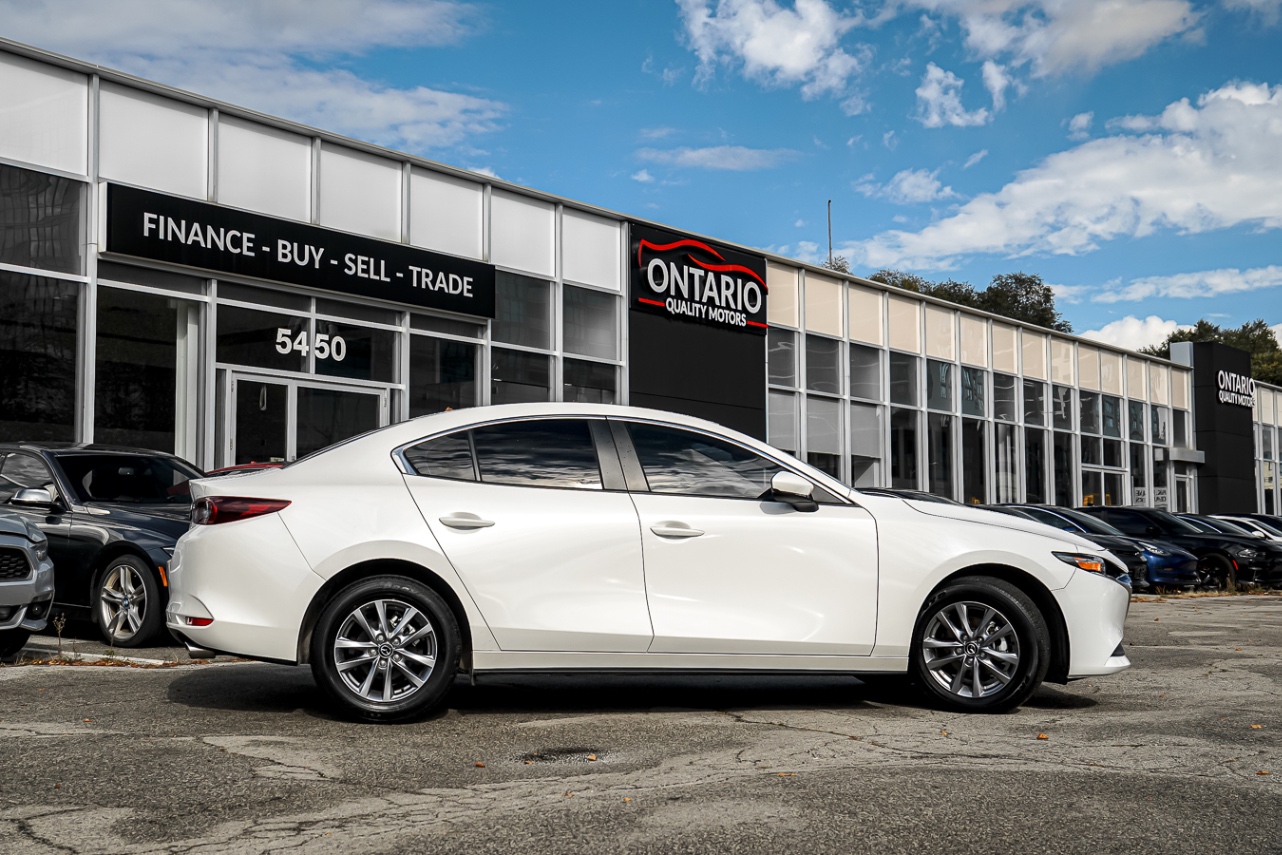 /ontarioqualitymotorsetobicoke/2024-Mazda-Mazda3-4718747520515938.jpg