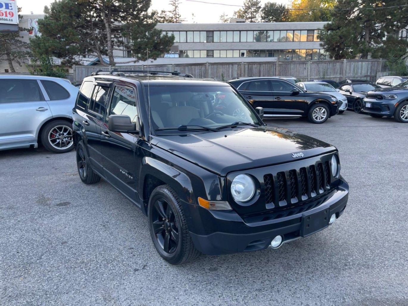 /ontarioqualitymotorsltd/2013-Jeep-Patriot-9416766927783082.jpg