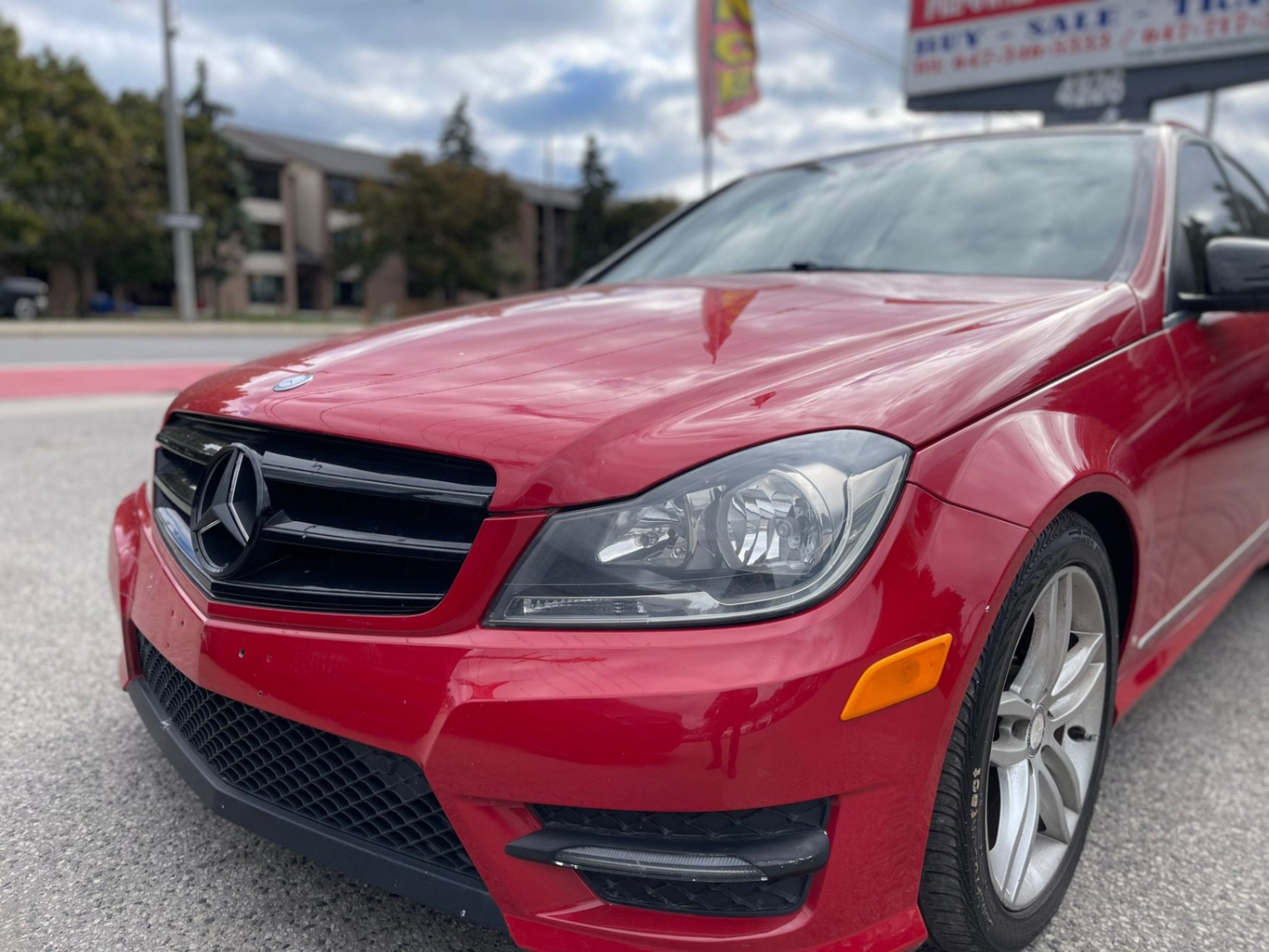 /ontarioqualitymotorsltd/2014-Mercedes-Benz-C-Class-697406669687229.jpg