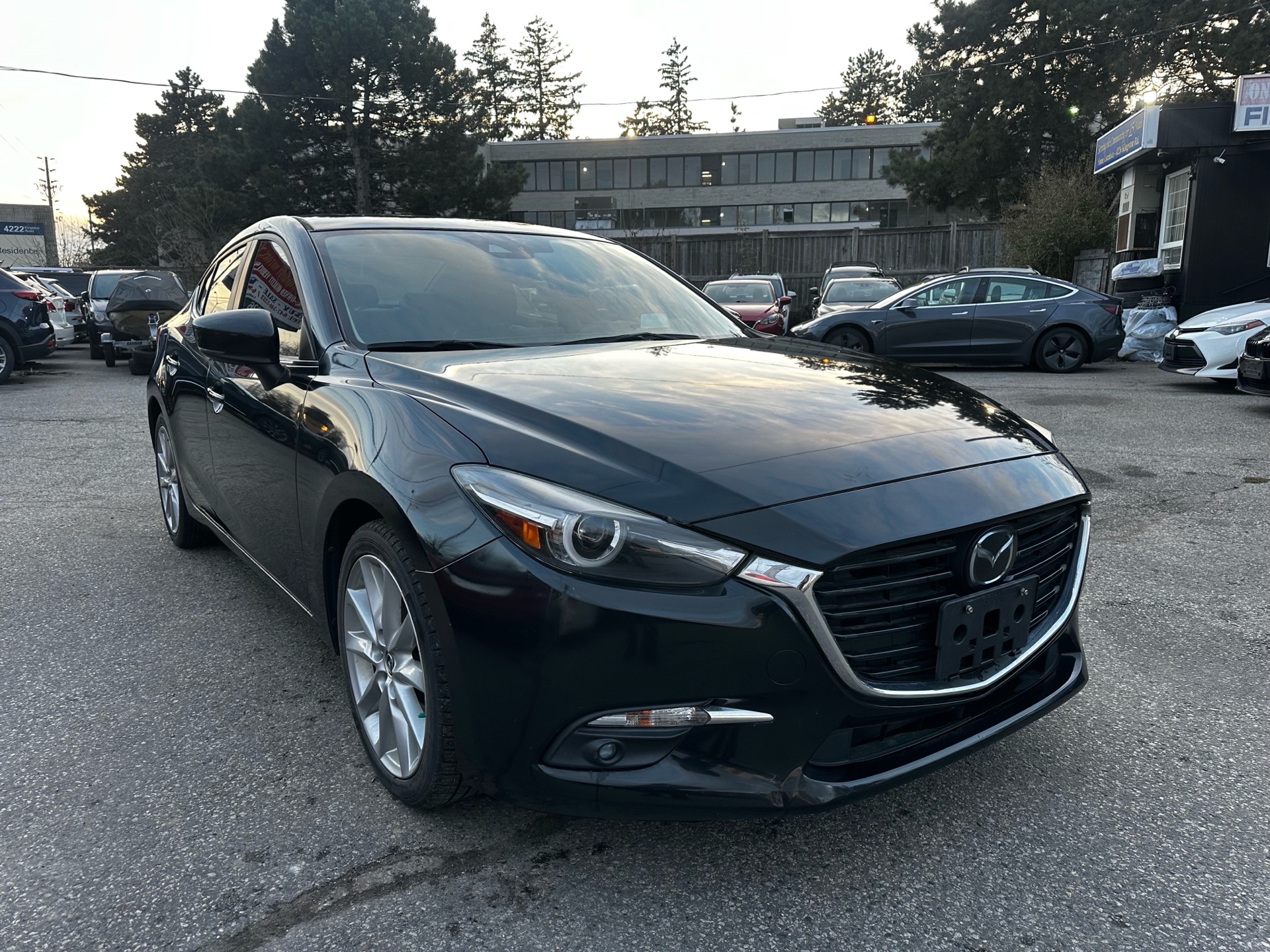 /ontarioqualitymotorsltd/2017-Mazda-Mazda3-3078257586640869.jpg