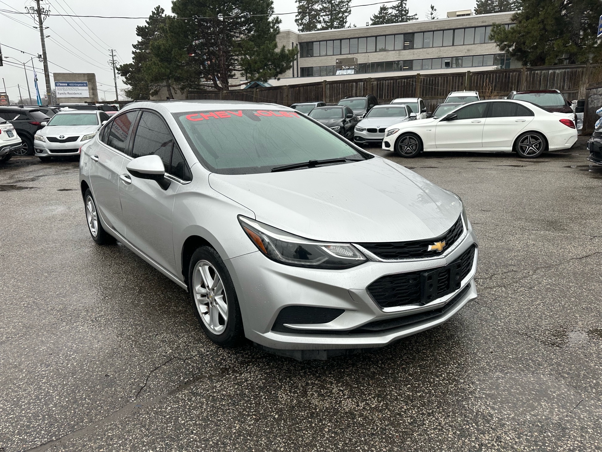 /ontarioqualitymotorsltd/2018-Chevrolet-Cruze-8393809005745543.jpg