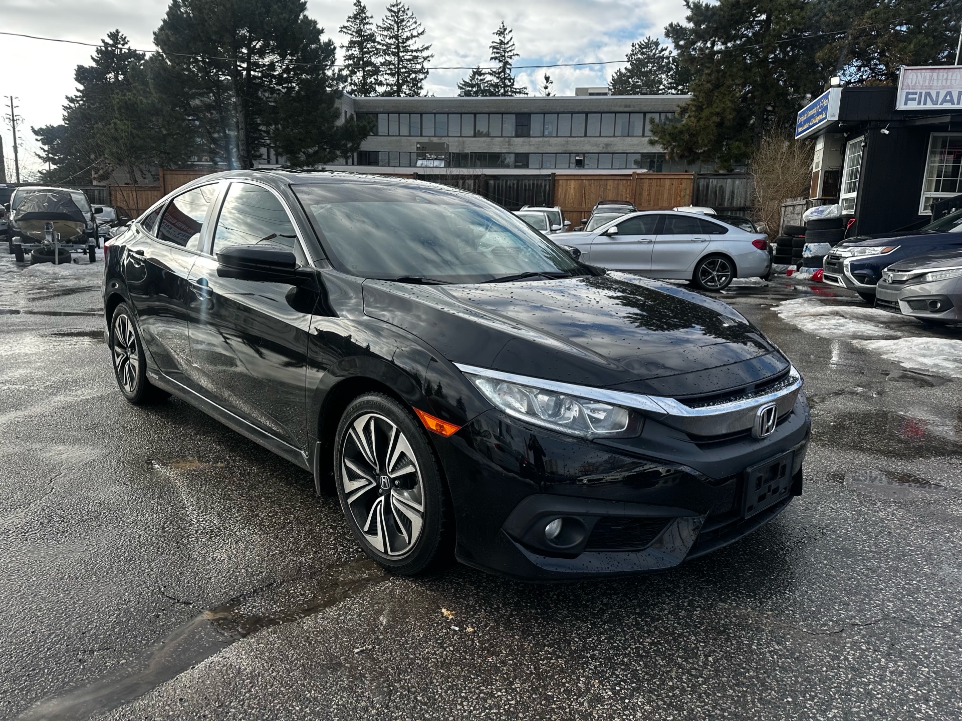 /ontarioqualitymotorsltd/2018-Honda-Civic-22884494434496627.jpg