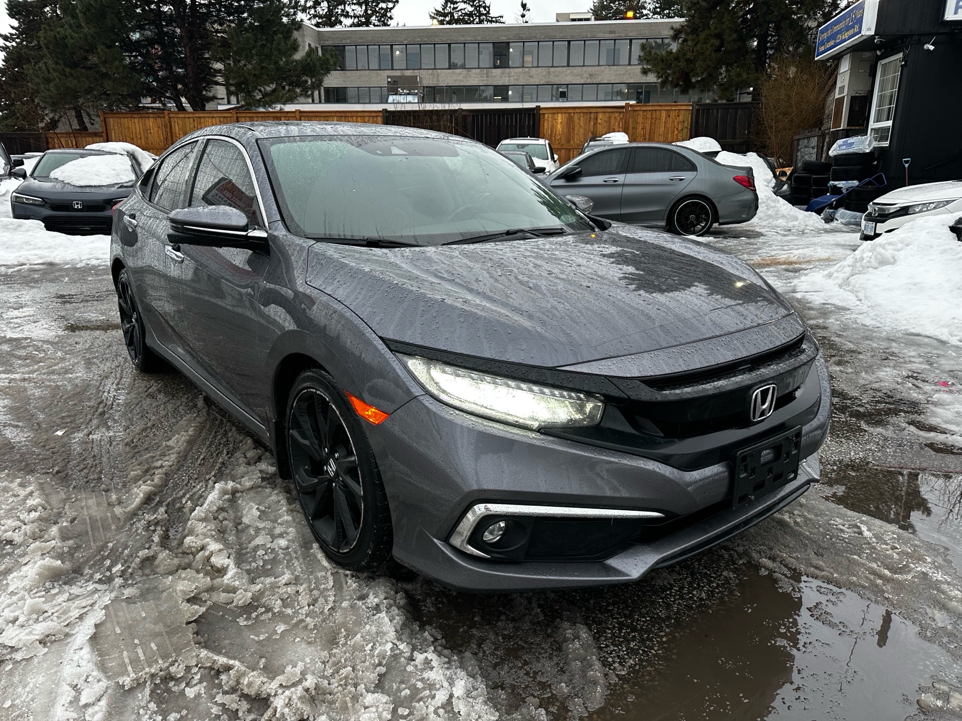 /ontarioqualitymotorsltd/2020-Honda-Civic-2852230024360709.jpg