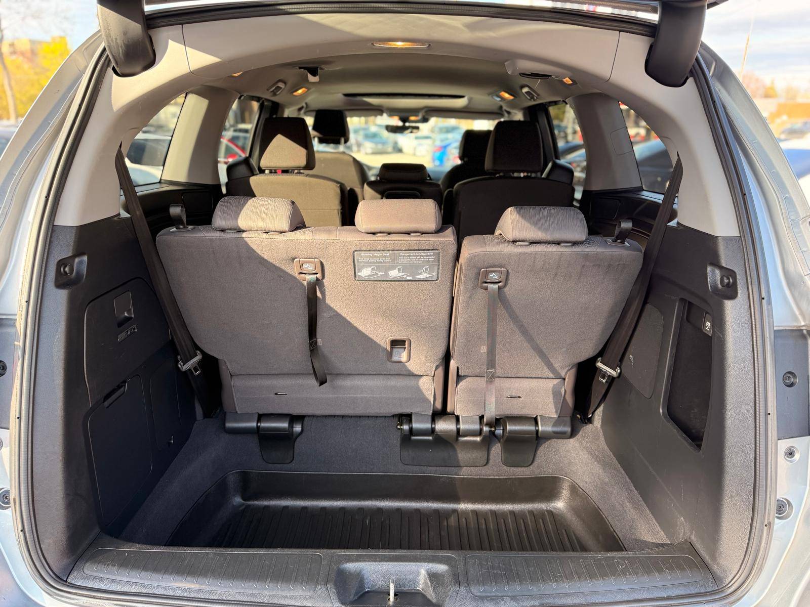 /ontarioqualitymotorsltd/2020-Honda-Odyssey-3460813564192504.jpg