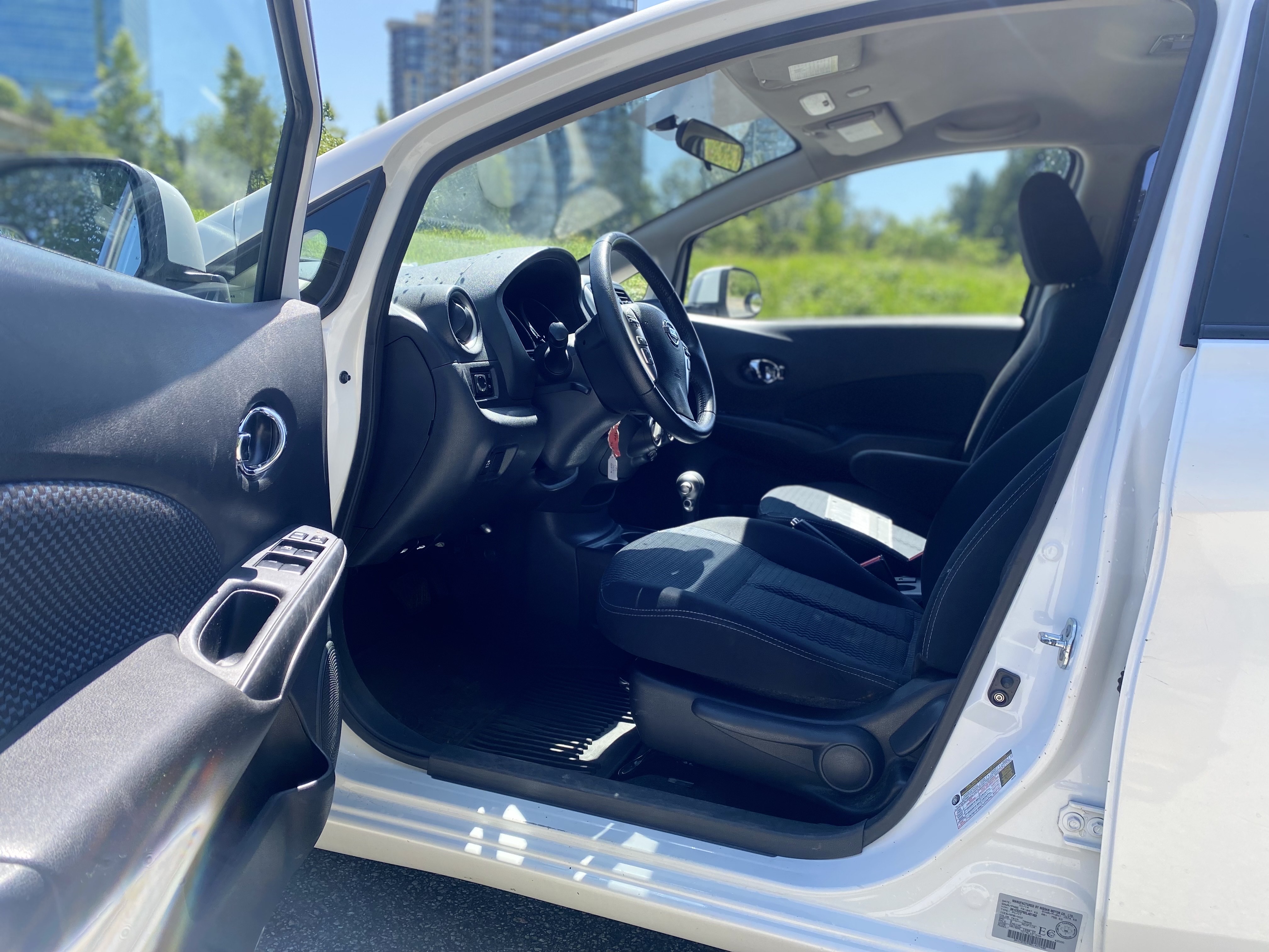 /parwazautomotiveltd/2014-Nissan-VersaNote-7529605133933579.jpg