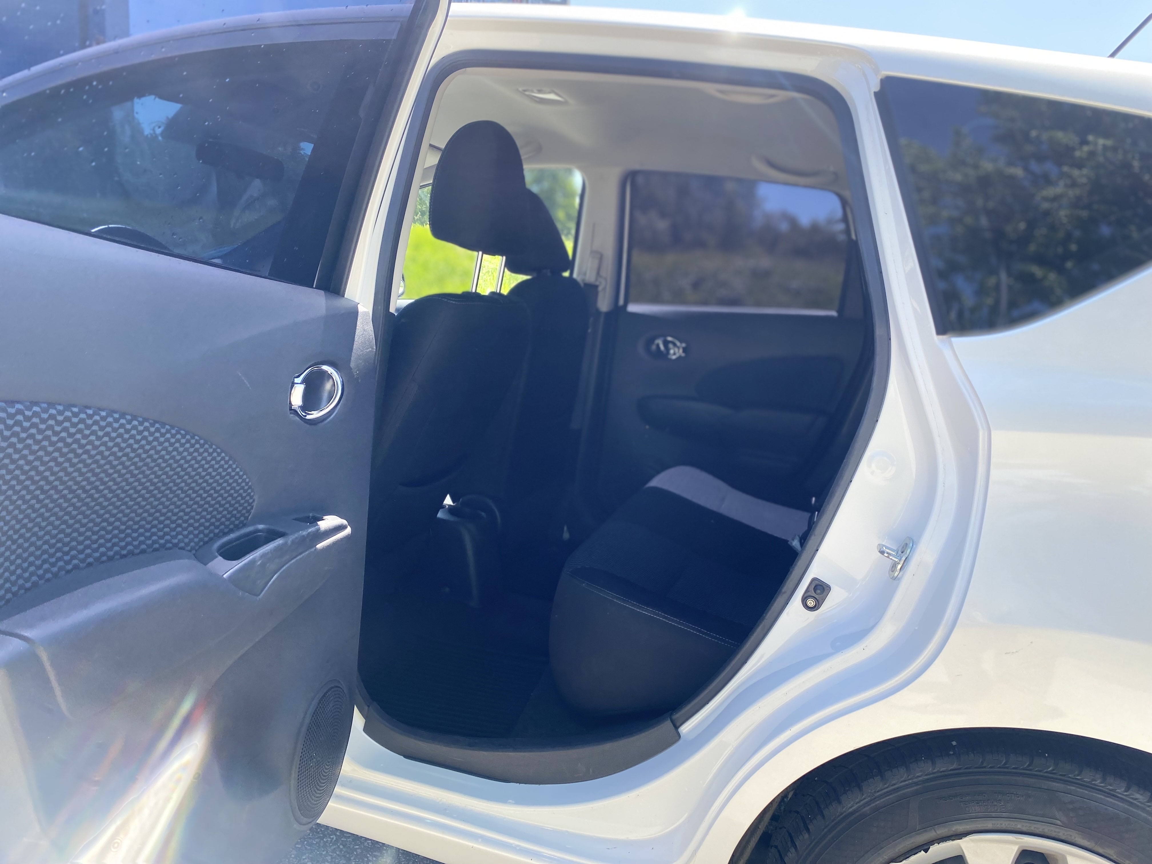 /parwazautomotiveltd/2014-Nissan-VersaNote-7992920967121713.jpg