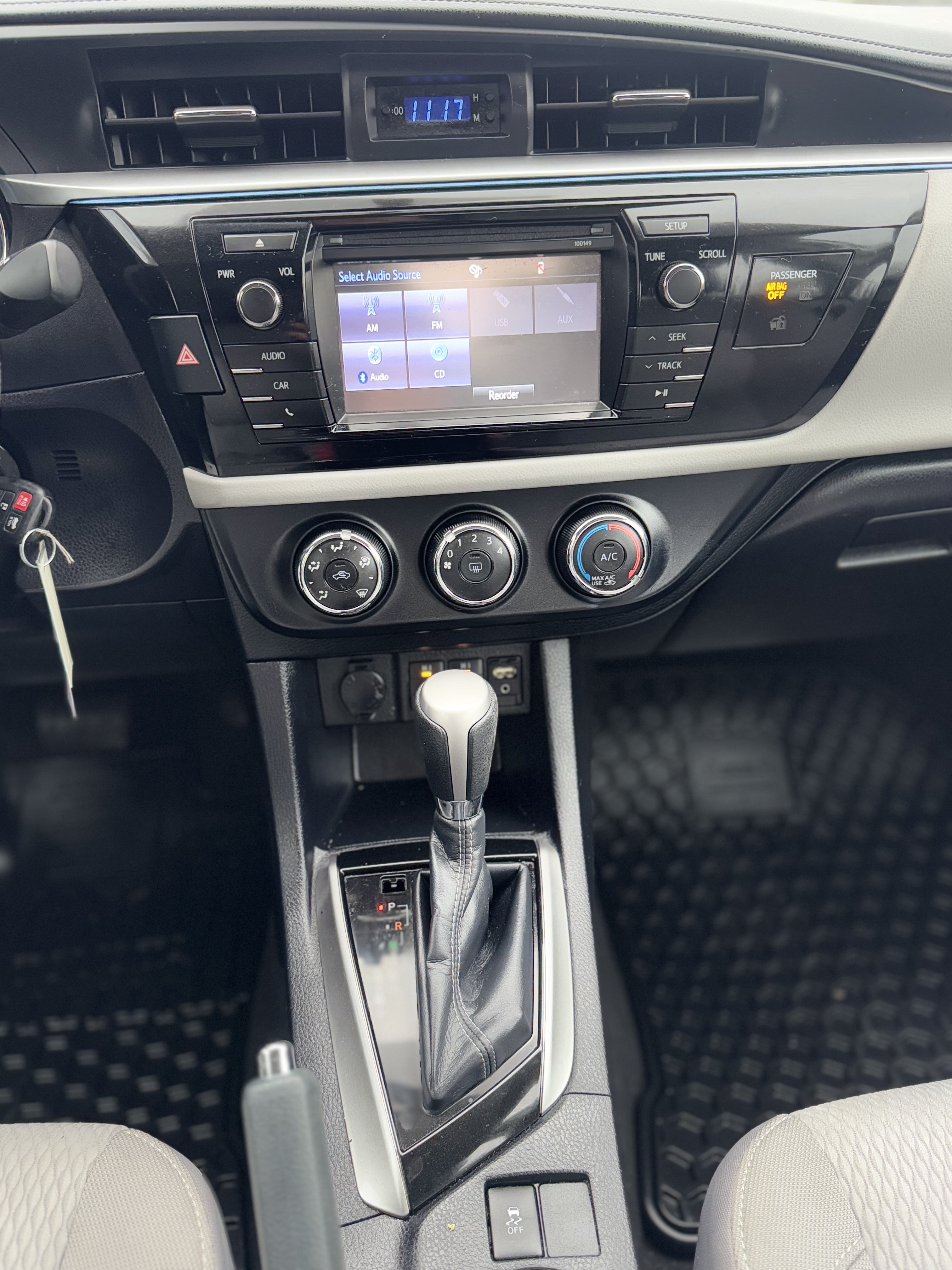 /parwazautomotiveltd/2015-Toyota-Corolla-9716599783539208.jpg