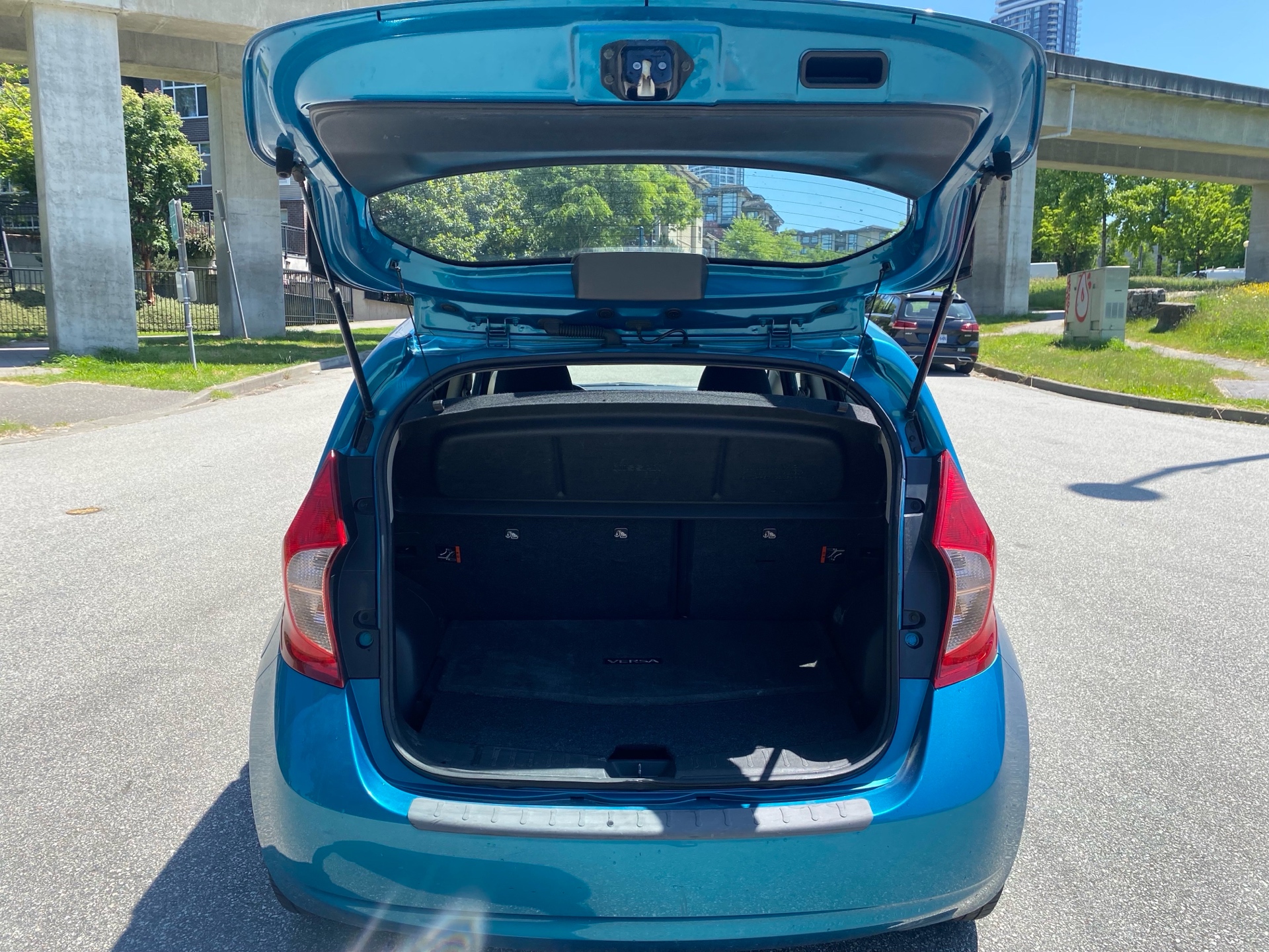 /parwazautomotiveltd/2016-Nissan-VersaNote-1389403591734355.jpg
