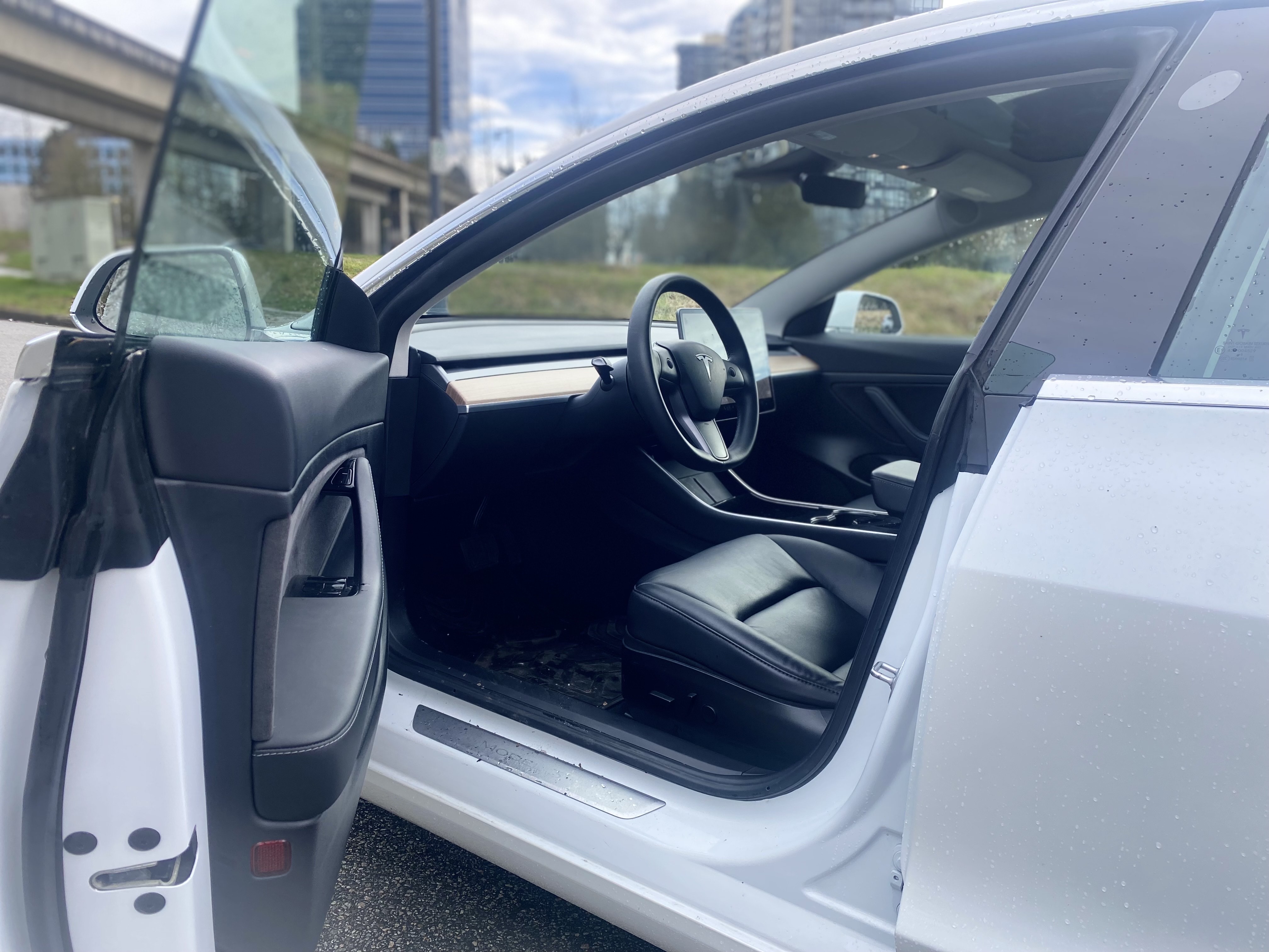 /parwazautomotiveltd/2020-Tesla-Model3-4549586954146356.jpg