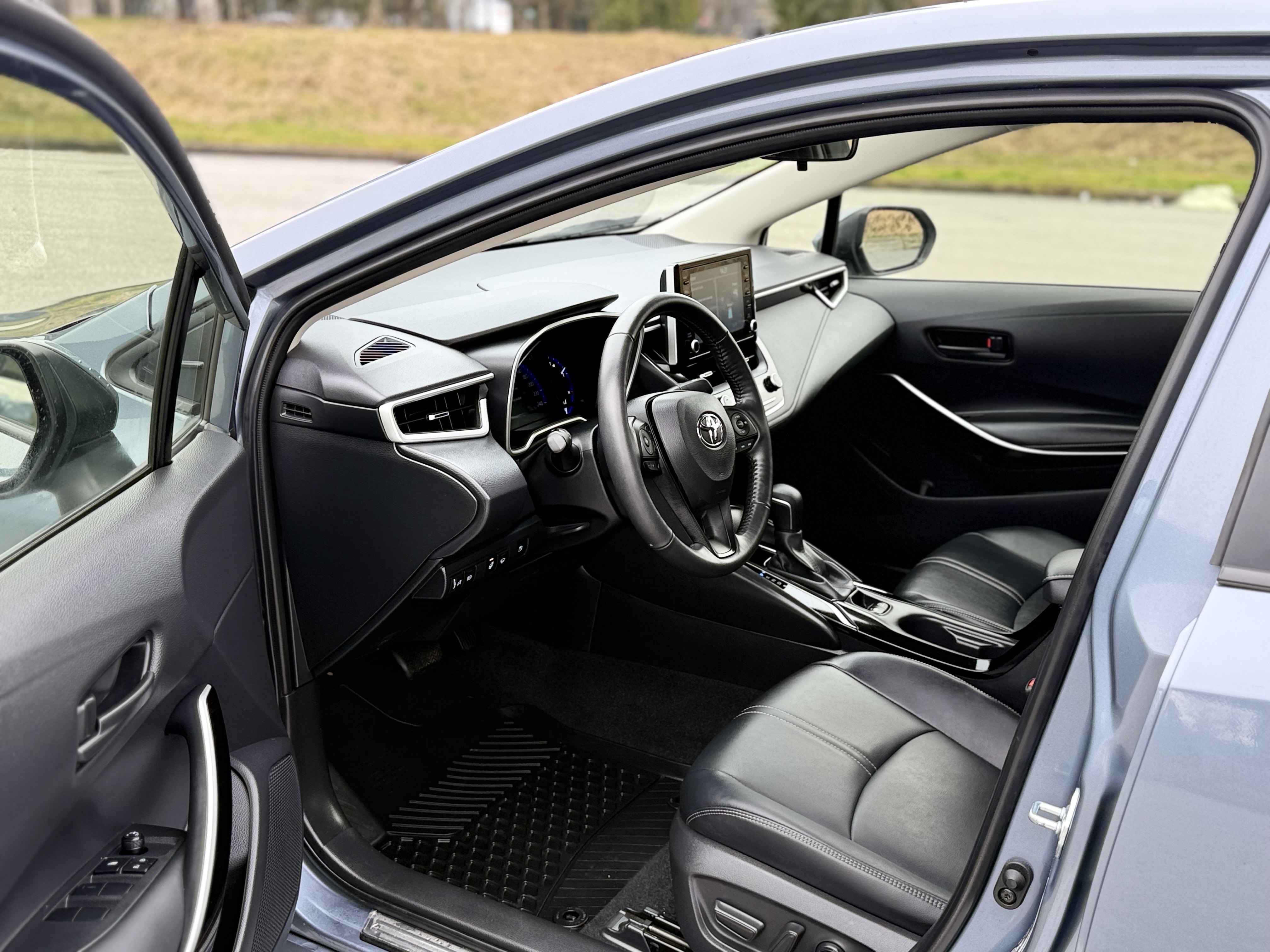 /parwazautomotiveltd/2022-Toyota-Corolla-3995693759380543.jpg
