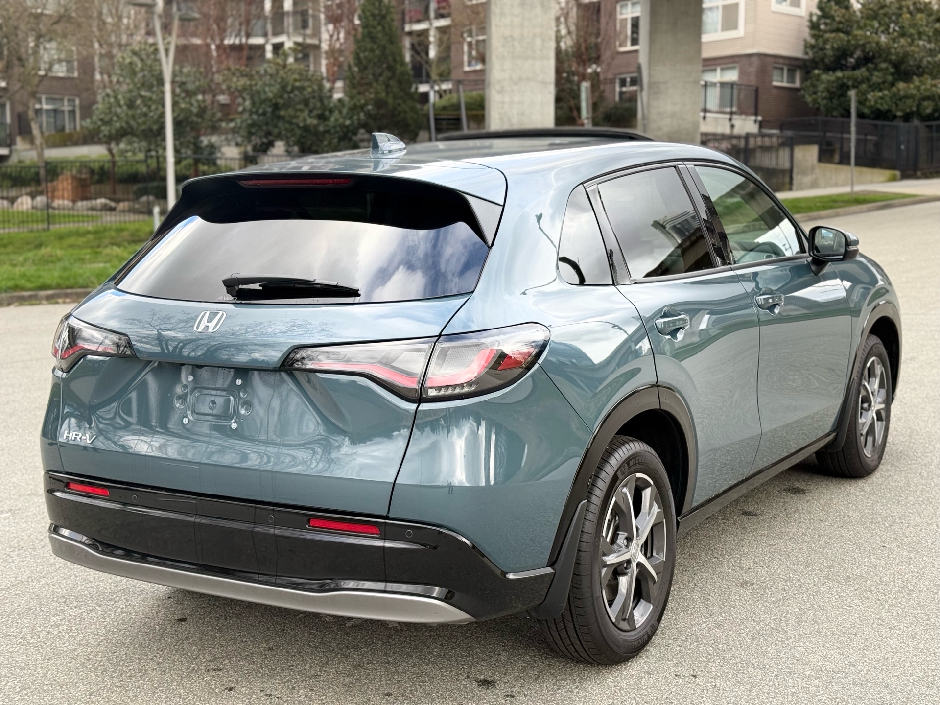/parwazautomotiveltd/2024-Honda-HR-V-3143419089424522.jpg