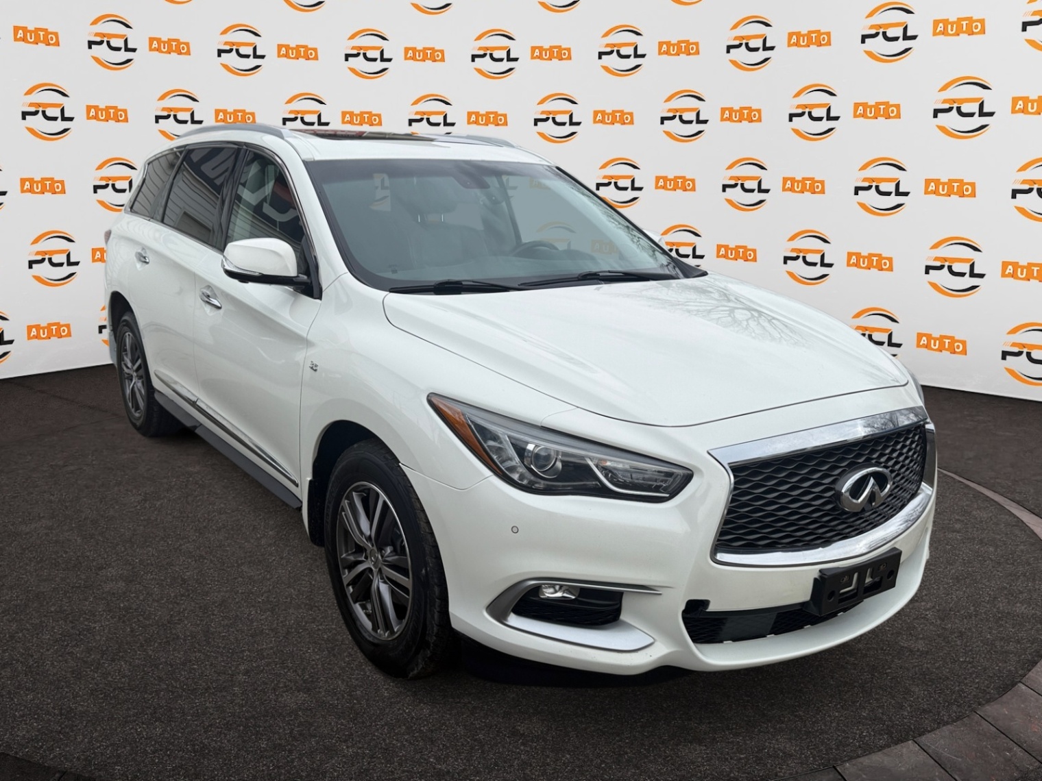 2016 Infiniti QX60 AWD 4dr