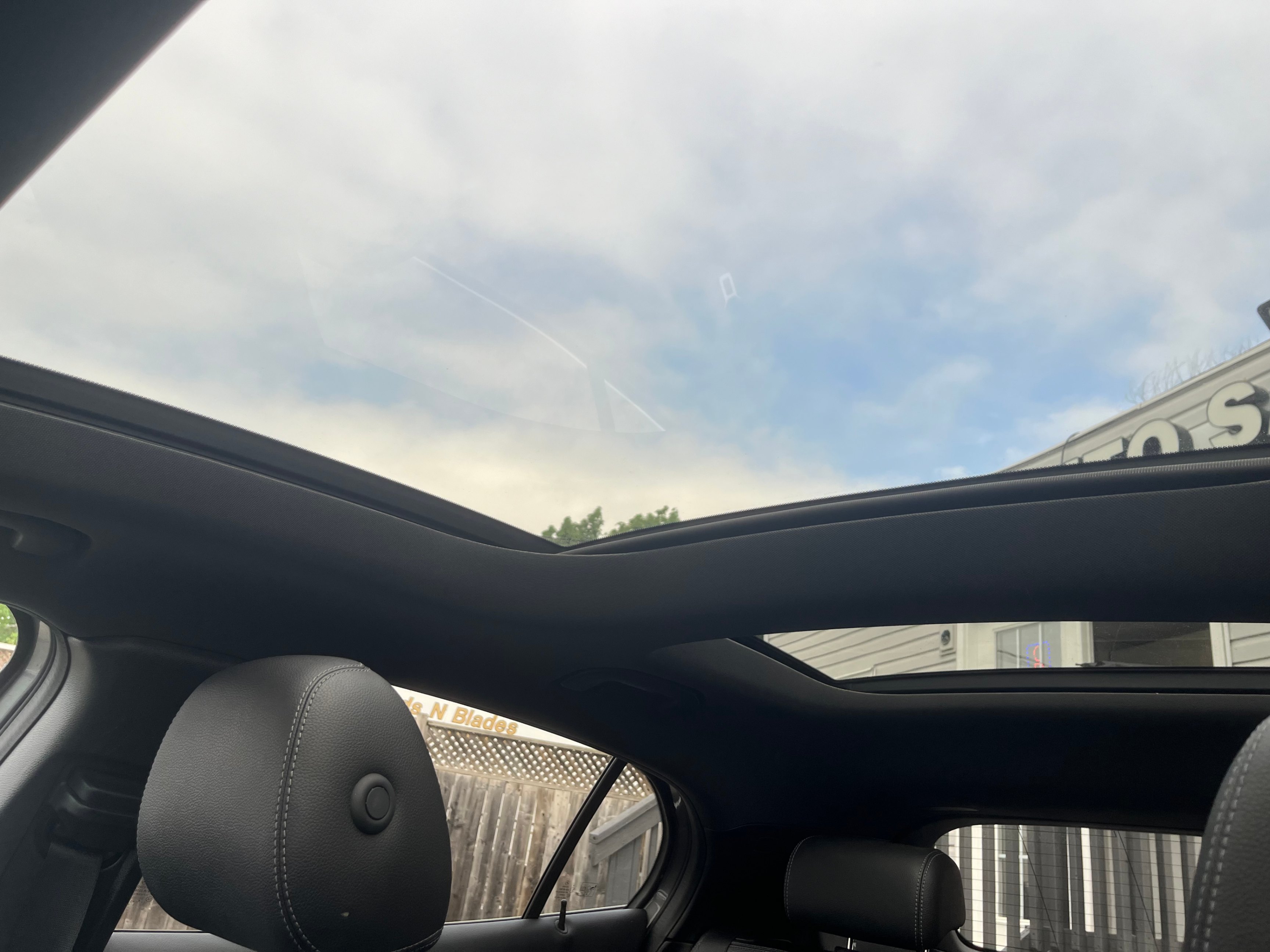 /powerauto/2016-Mercedes-Benz-GLA-29052514275490005.jpg