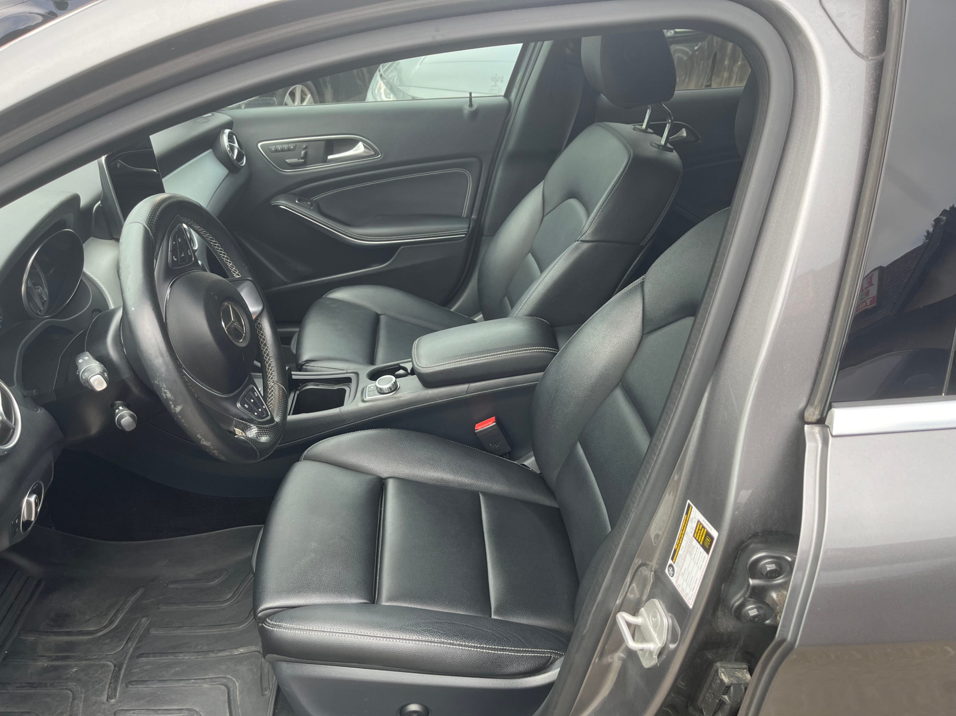 /powerauto/2016-Mercedes-Benz-GLA-9724670294242437.jpg