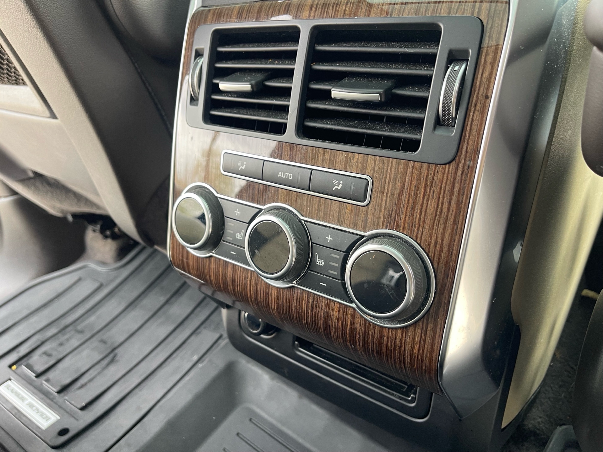 /powersportmotorsinc/2015-LandRover-RangeRover-9349266327777079.jpg