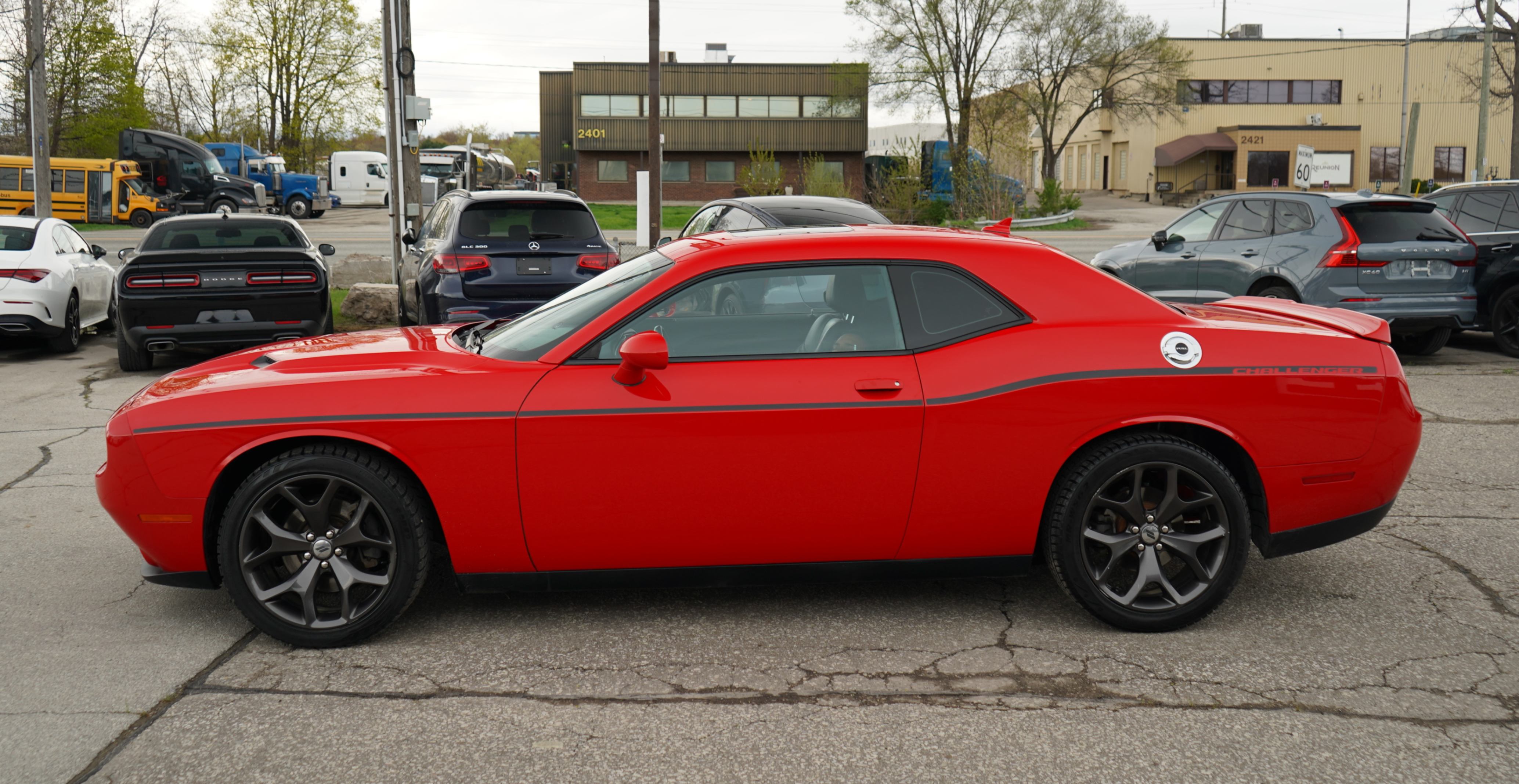 /premiumautos/2018-Dodge-Challenger-9624310308474722.jpg