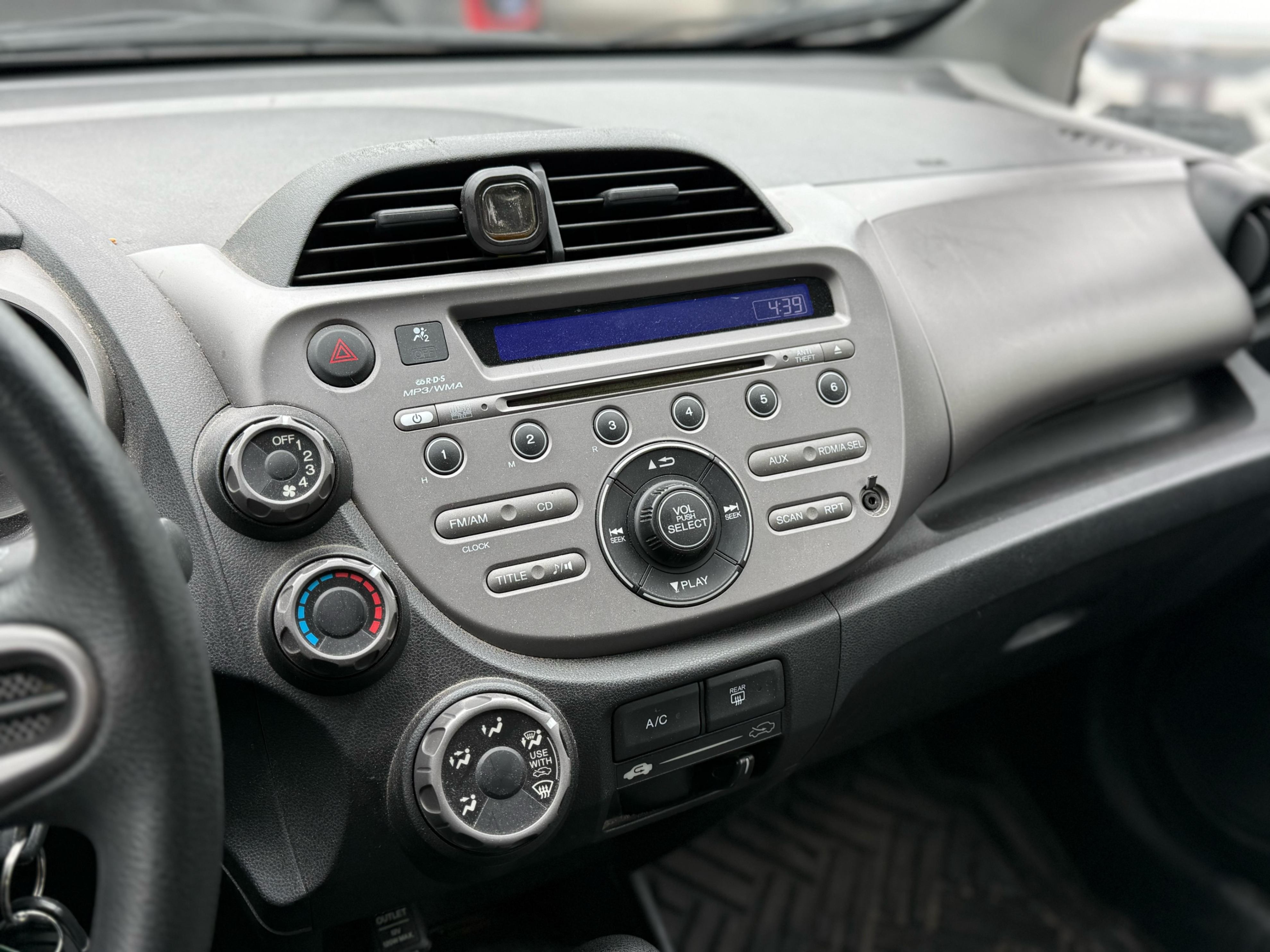 /prestigeautogallery/2009-Honda-Fit-9209971459023973.jpg