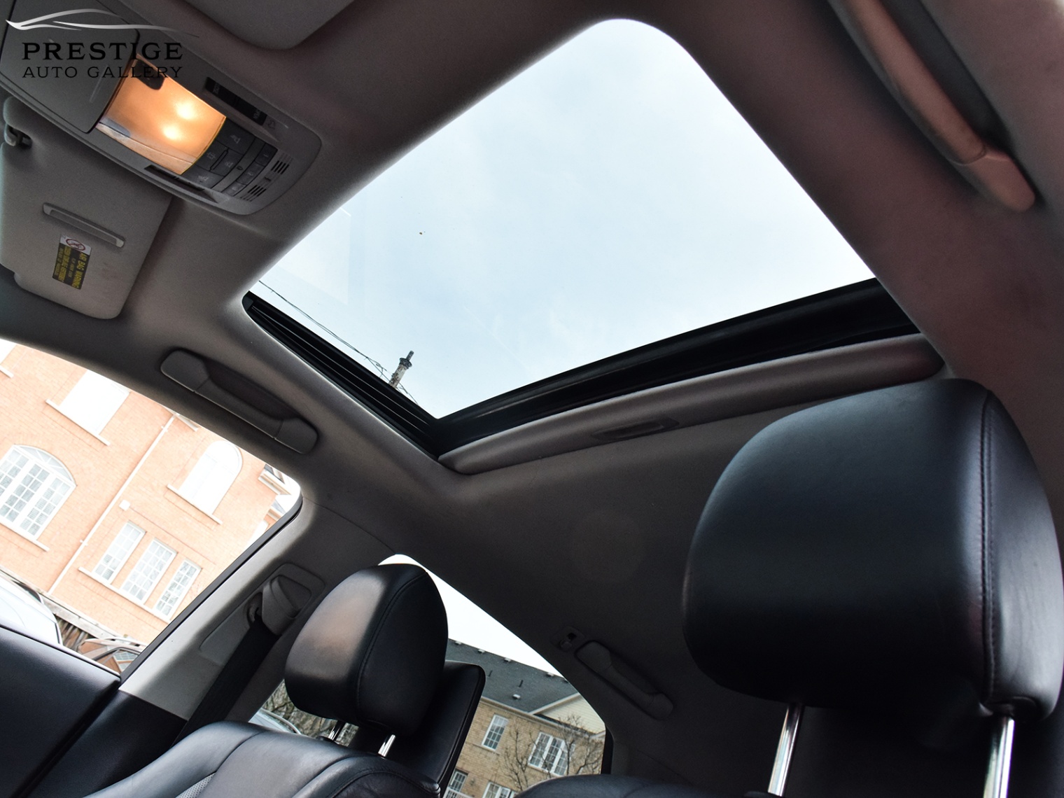 /prestigeautogallery/2010-Lexus-RX350-8460989092501026.jpg