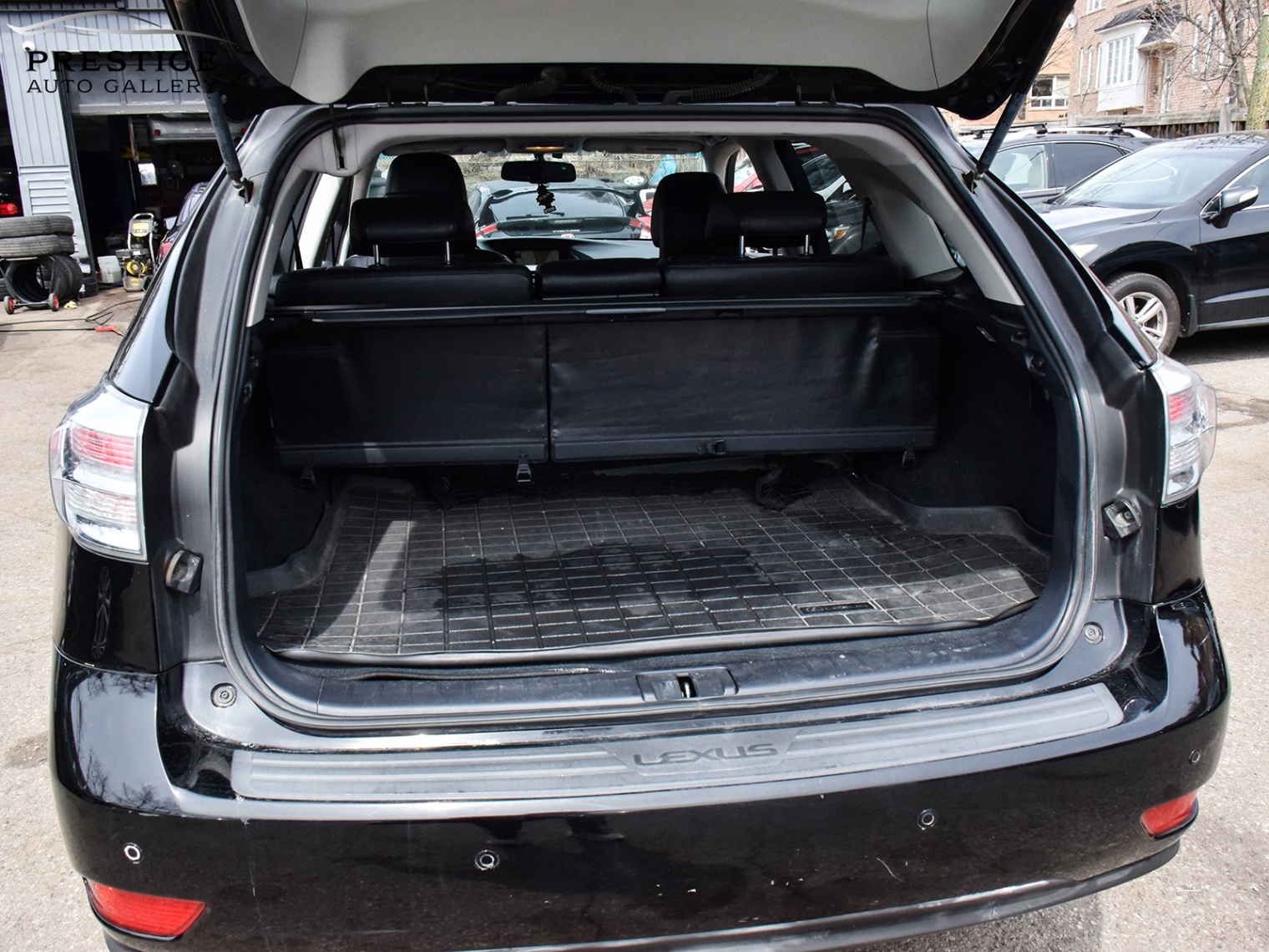 /prestigeautogallery/2010-Lexus-RX350-8927032803446979.jpg