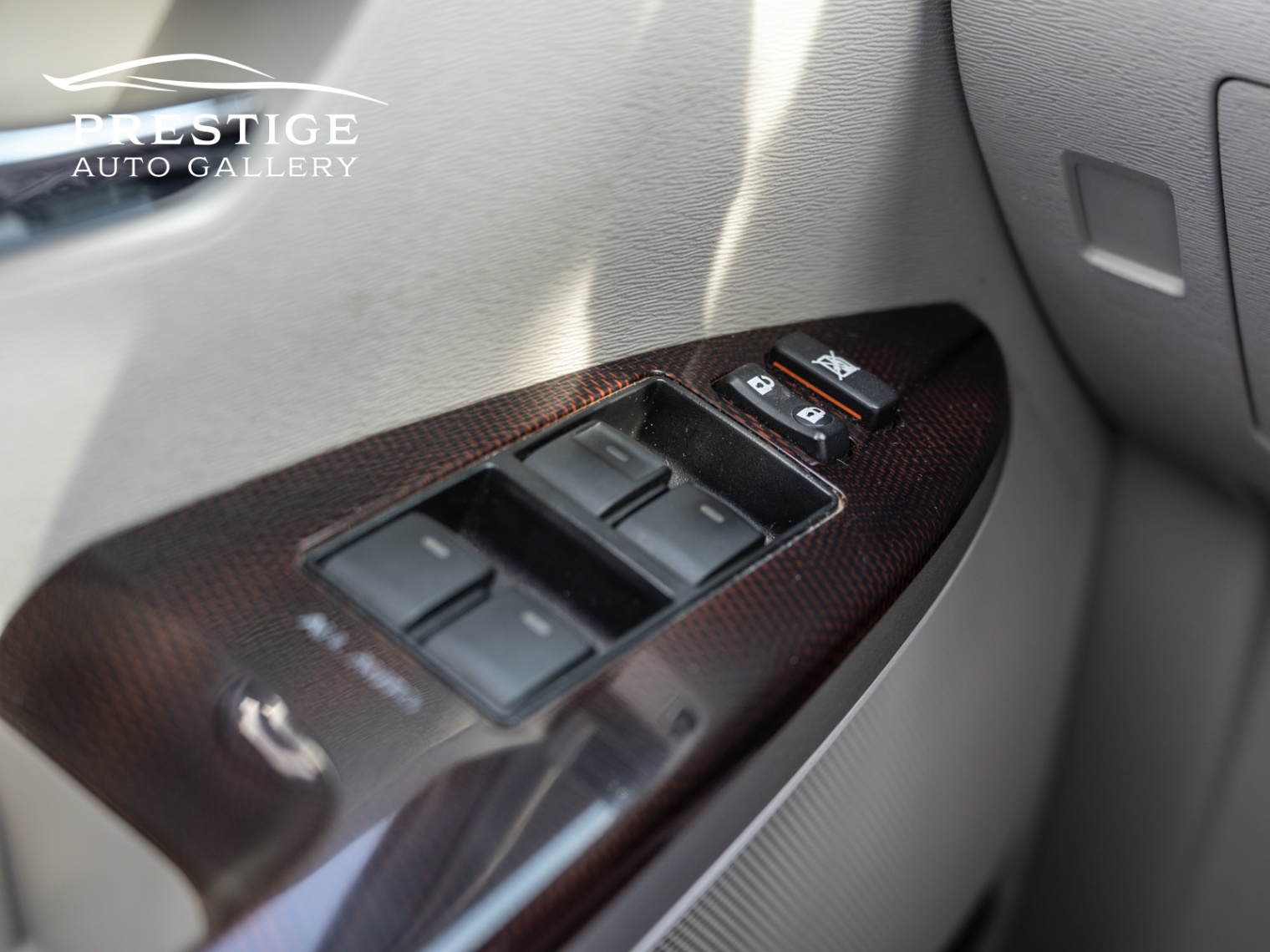 /prestigeautogallery/2010-Toyota-Venza-2049860722669279.jpg