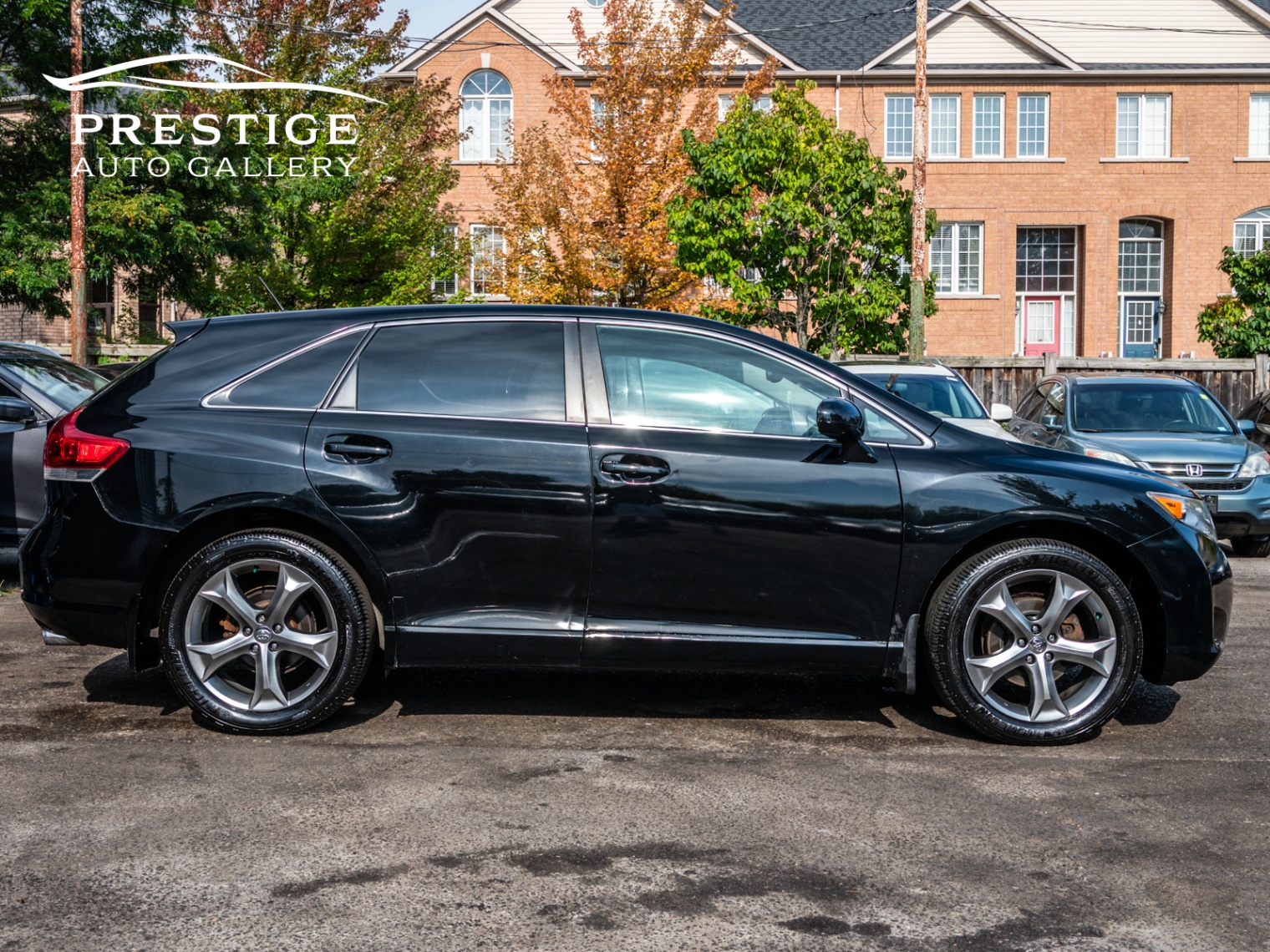 /prestigeautogallery/2010-Toyota-Venza-22651233662669212.jpg