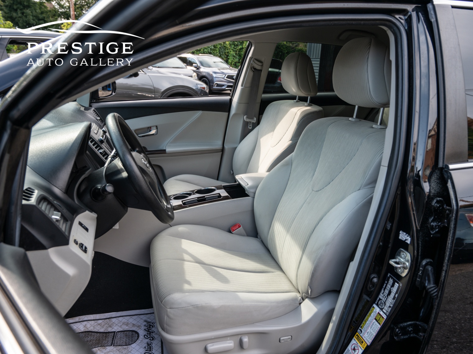 /prestigeautogallery/2010-Toyota-Venza-7698978983191129.jpg