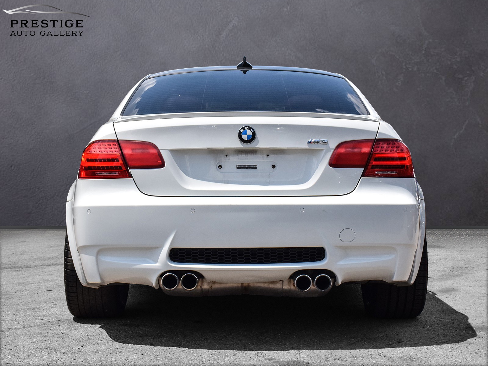 /prestigeautogallery/2011-BMW-M3-18597047559685786.jpg