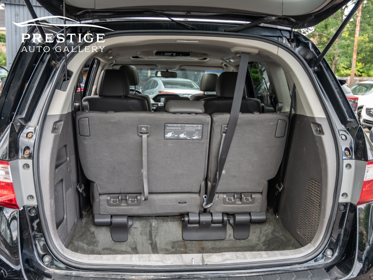 /prestigeautogallery/2011-Honda-Odyssey-3718127915076954.jpg