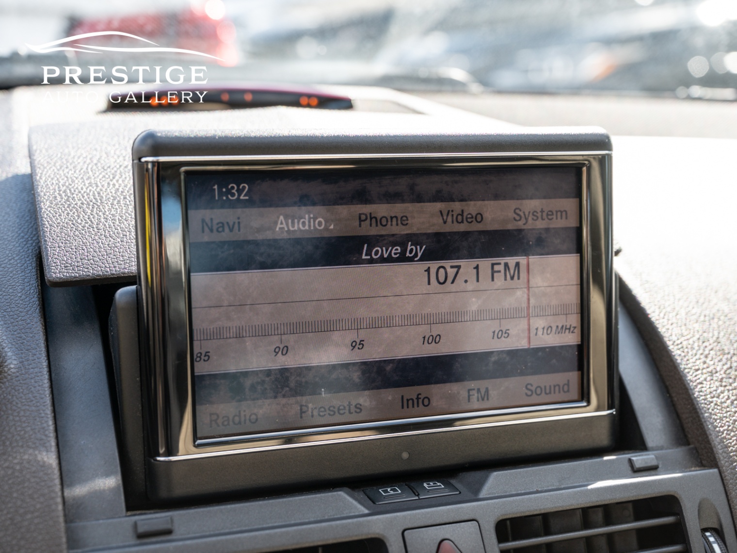 /prestigeautogallery/2011-Mercedes-Benz-C-Class-0023781709839190146.jpg