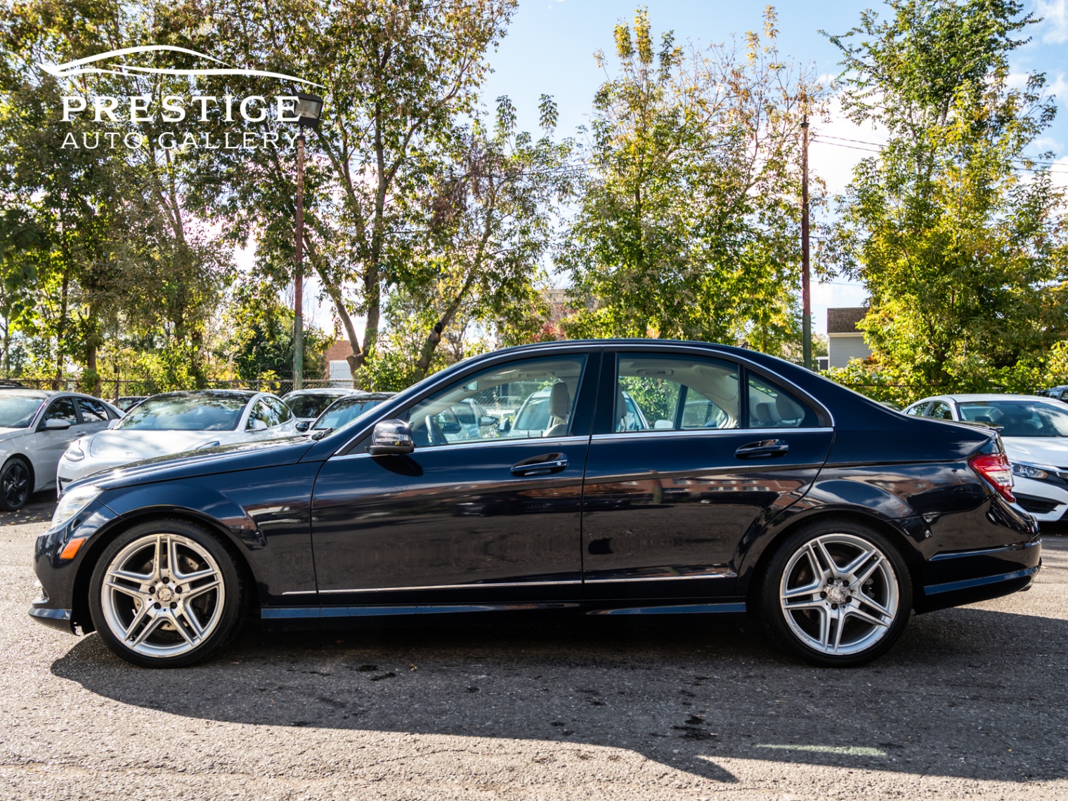 /prestigeautogallery/2011-Mercedes-Benz-C-Class-12626883724222426.jpg