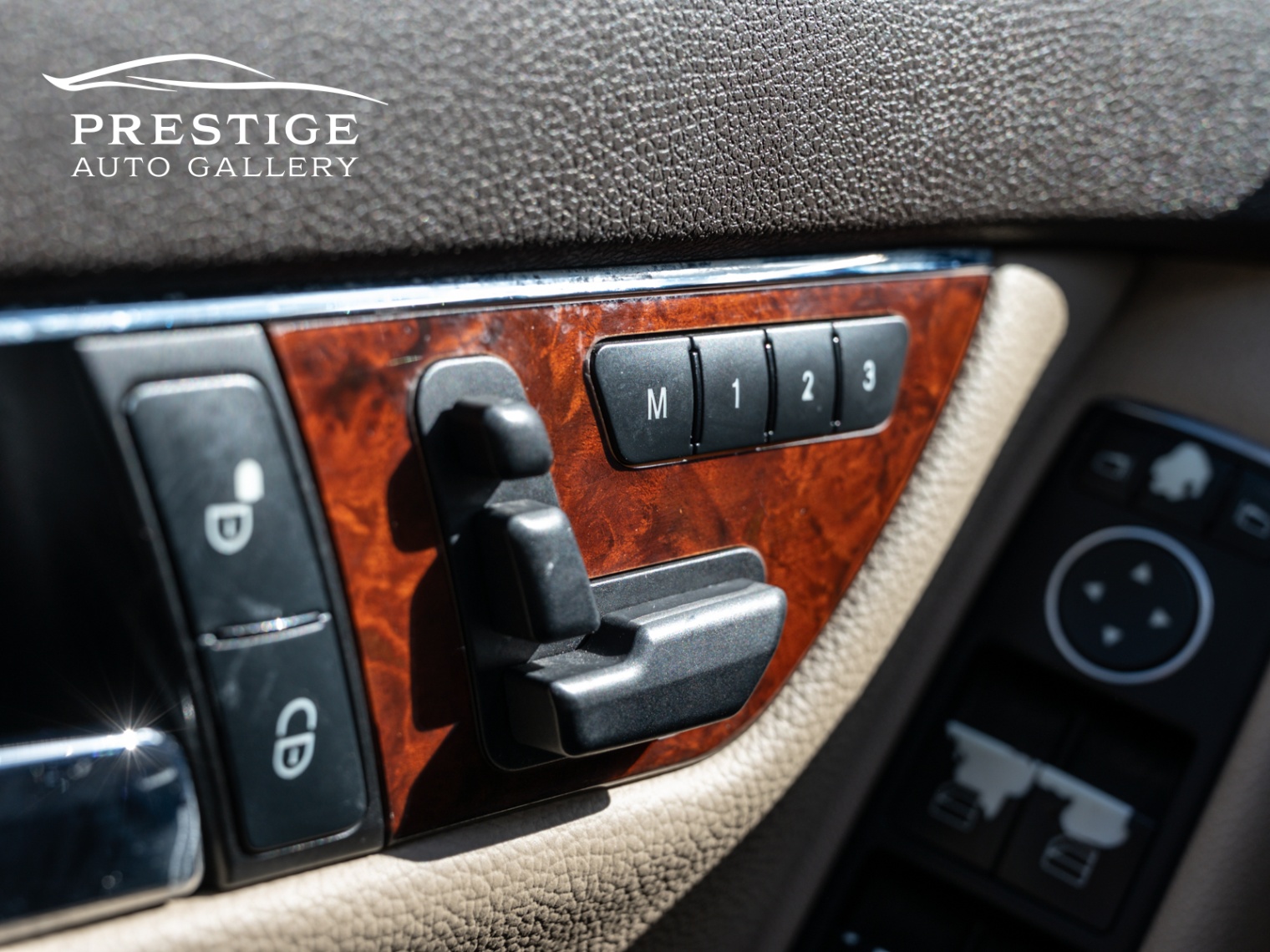 /prestigeautogallery/2011-Mercedes-Benz-C-Class-3408373565361944.jpg