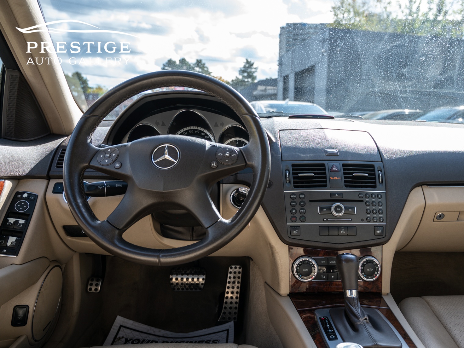 /prestigeautogallery/2011-Mercedes-Benz-C-Class-9706362635165868.jpg