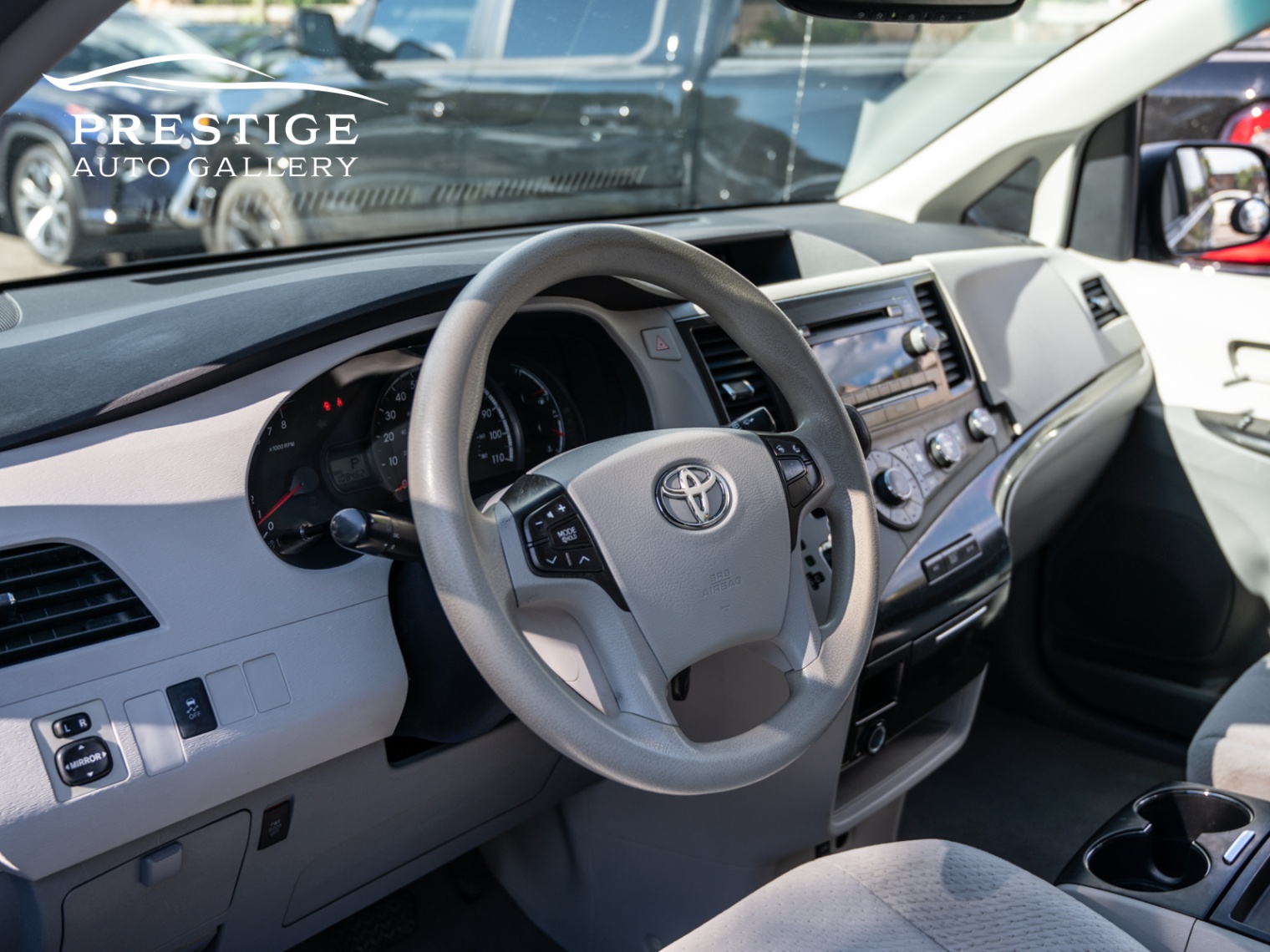 /prestigeautogallery/2011-Toyota-Sienna-08327054083188945.jpg