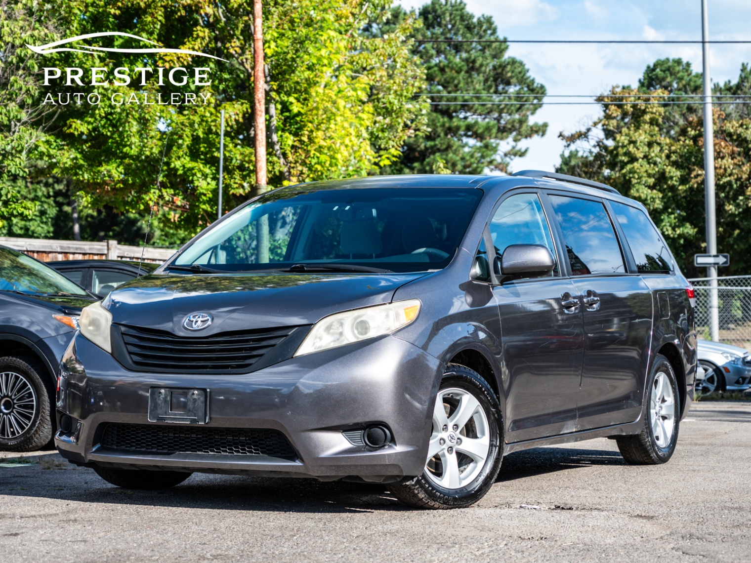 /prestigeautogallery/2011-Toyota-Sienna-6501556026823954.jpg